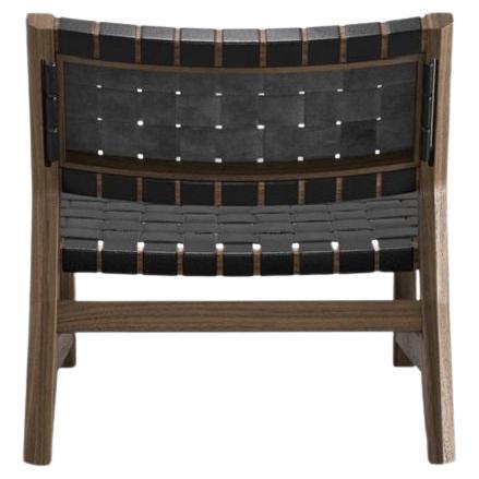 Contemporary Lounge Chair mit Holzstruktur und Lederriemen Sitz im Angebot 2