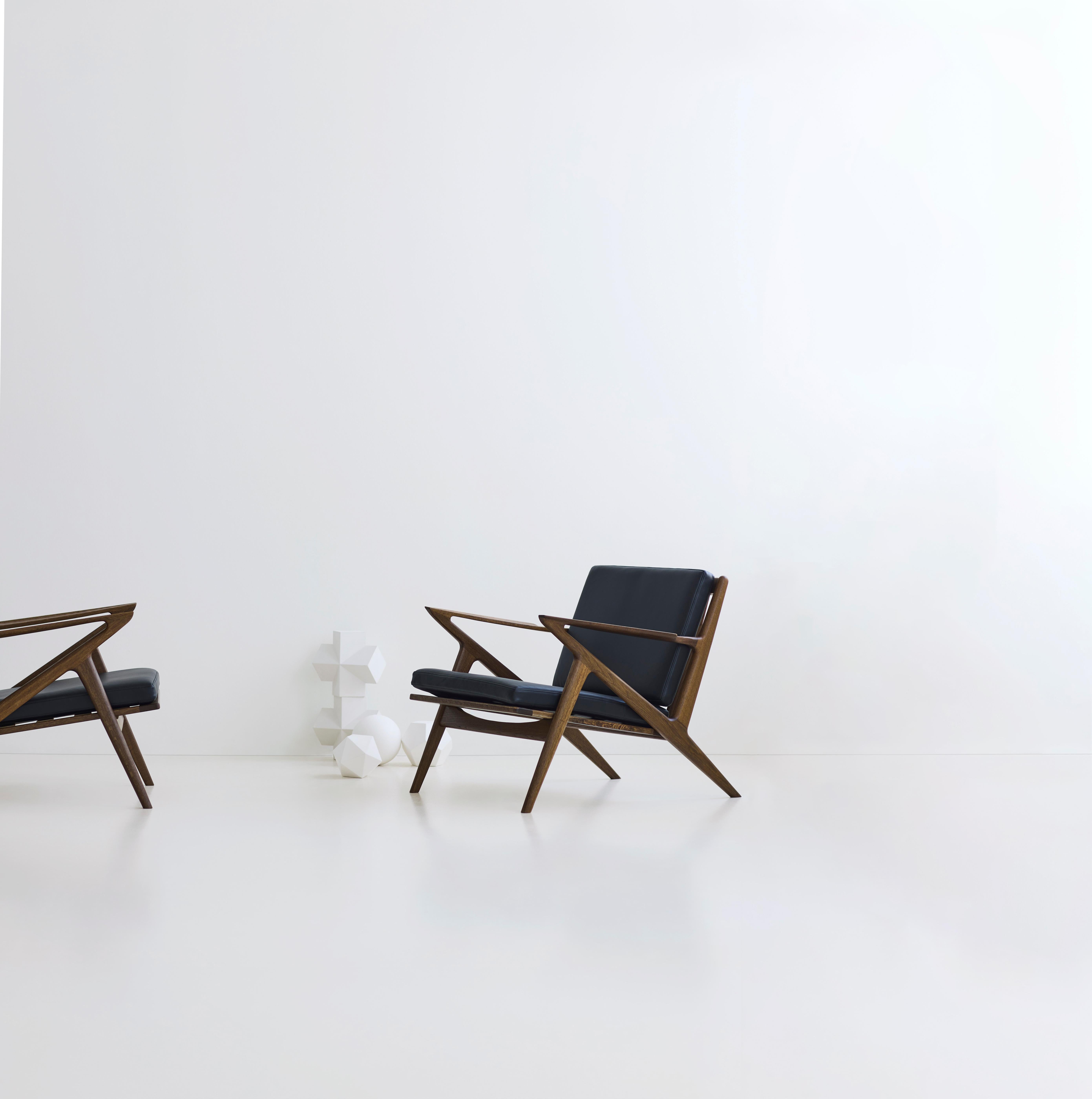 Moderner Loungesessel 'Z-Chair' von DK3, Eiche schwarz lackiert, Balmoral 02 im Angebot 6