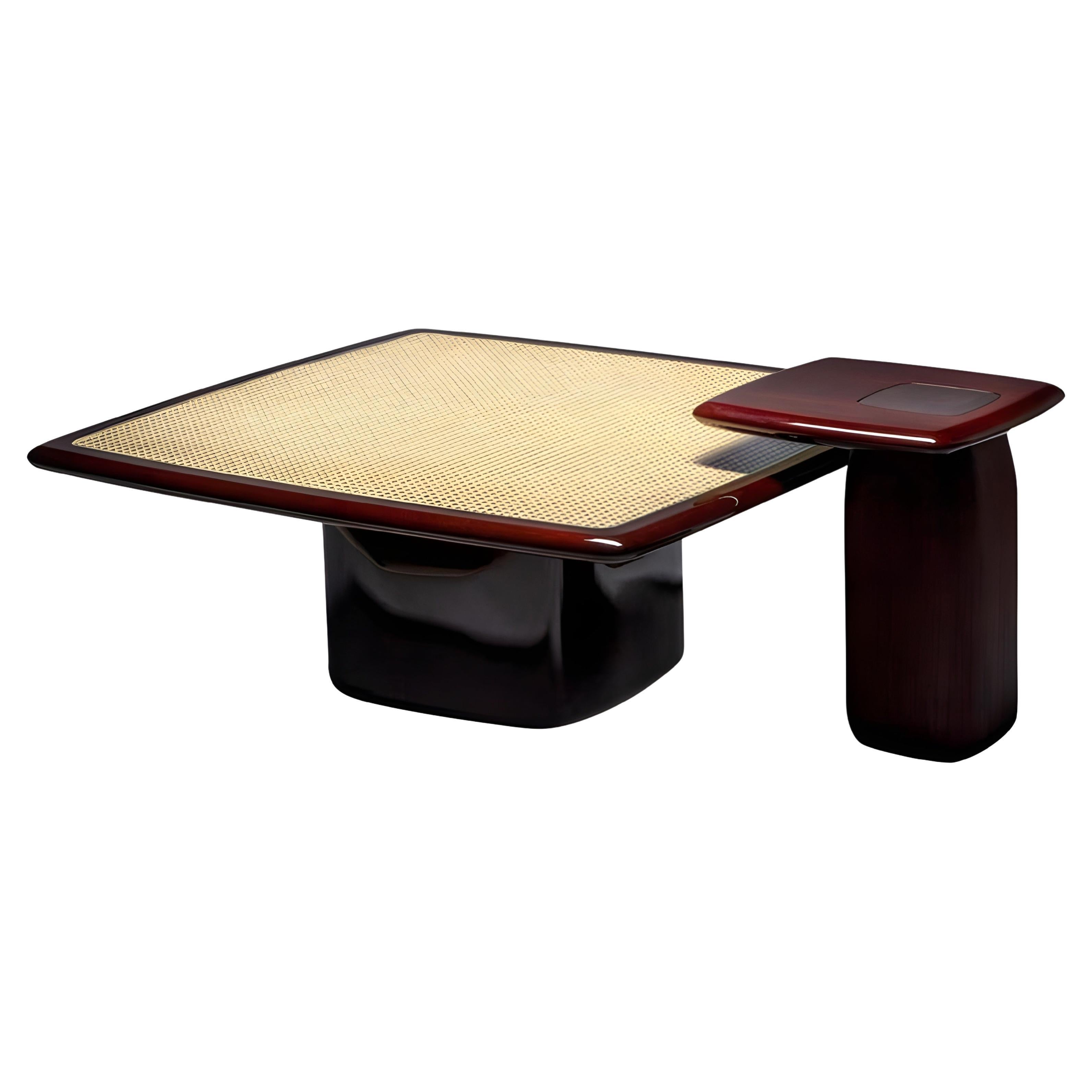 Tables gigognes contemporaines basses, acajou/canne naturelle brillante en vente