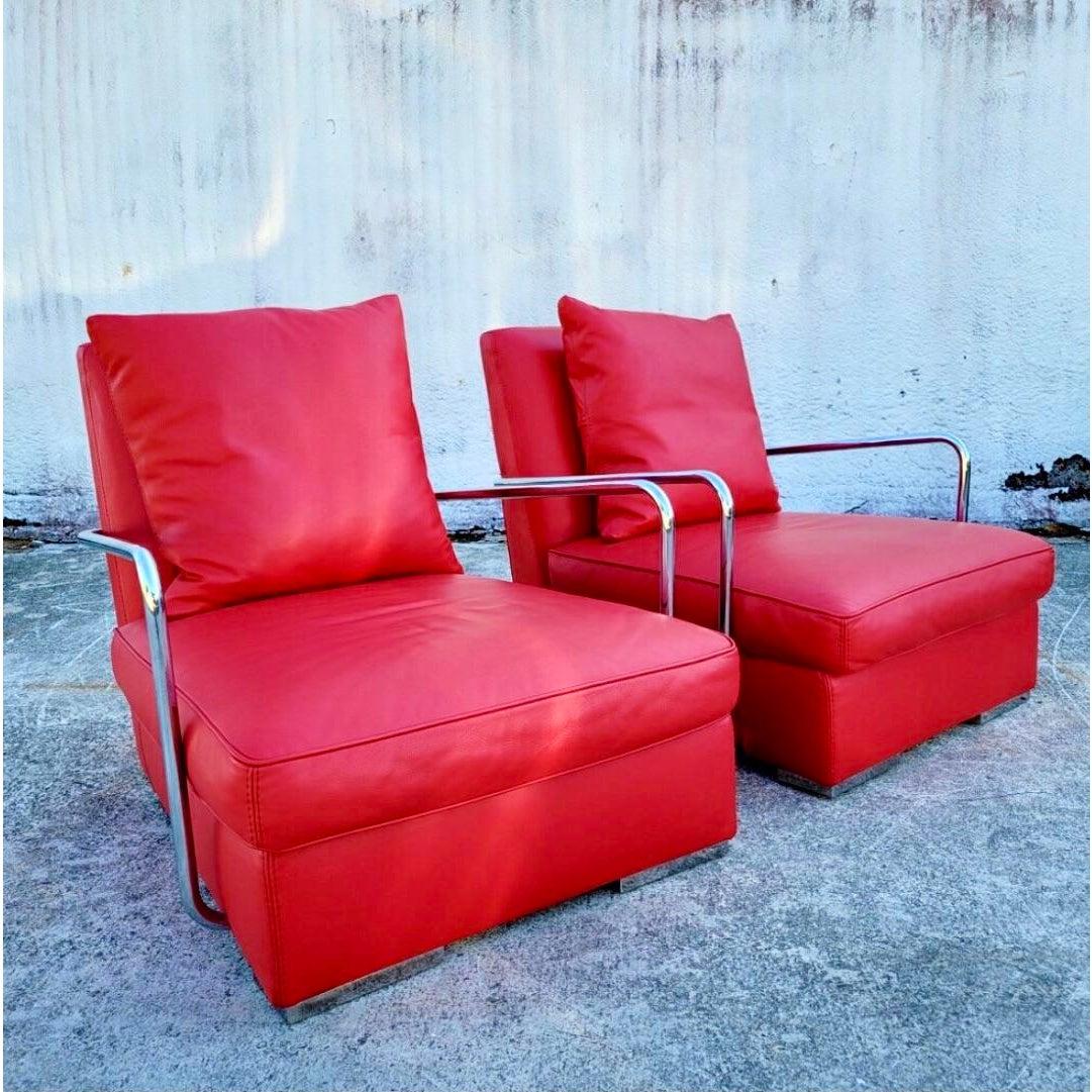 Contemporary Luciano Frigerio Chrome and Leather Lounge Chairs, a Pair In Good Condition In west palm beach, FL
