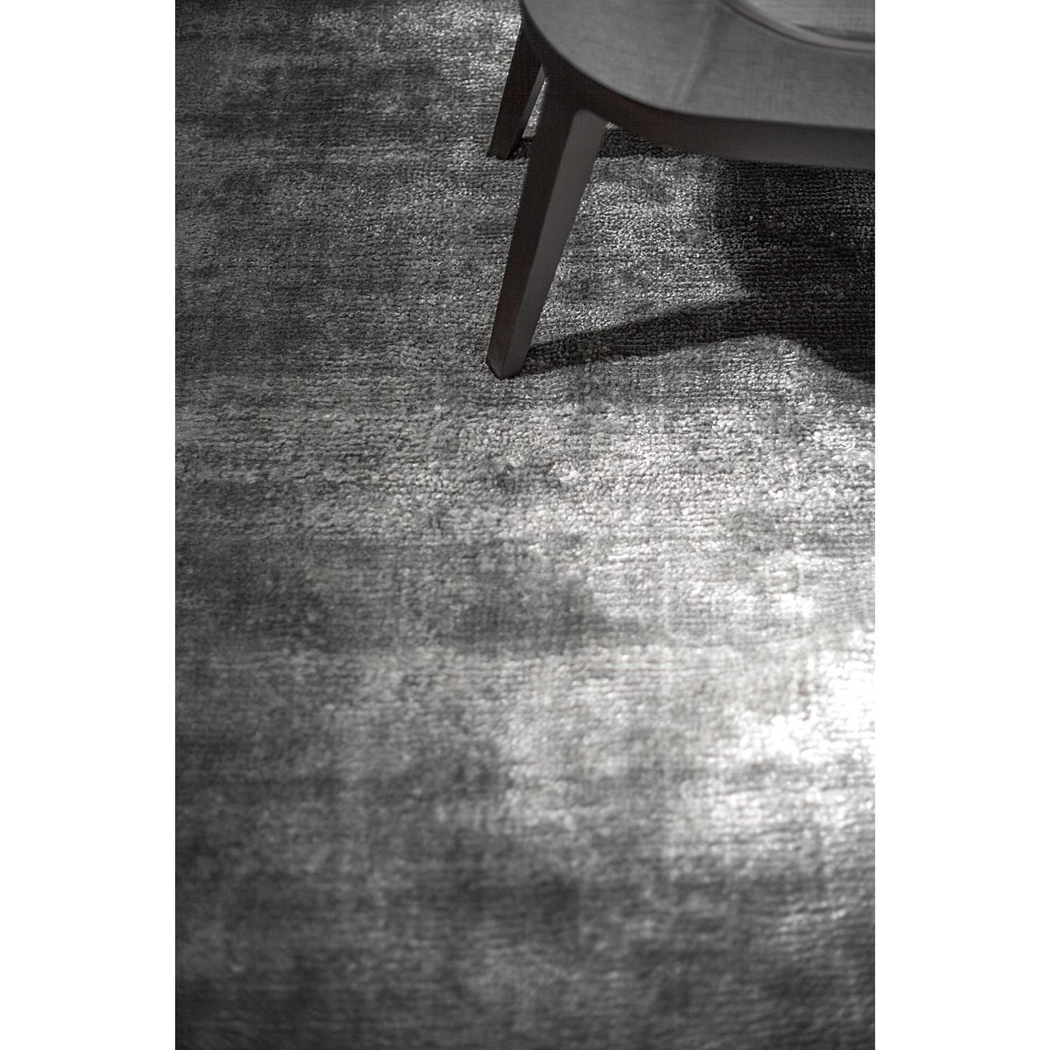 Modern Contemporary Luxury Shiny Velvety Silvery Rug by Deanna Comellini 170x240 cm For Sale