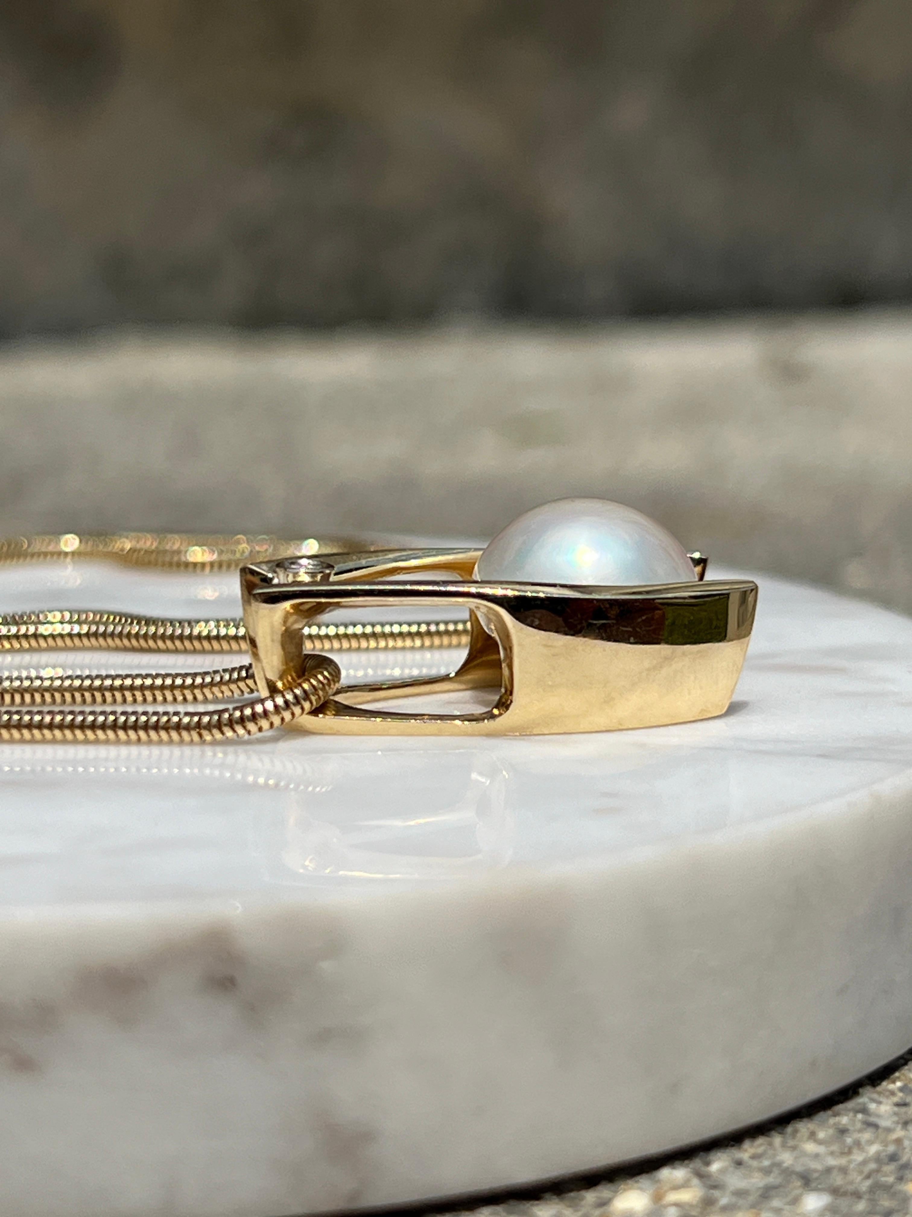 Contemporary Mabe Pearl and Diamond Yellow Gold Pendant 9