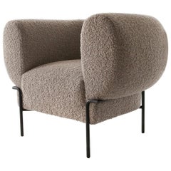 Contemporary Madda Lounge Chair in Boucle