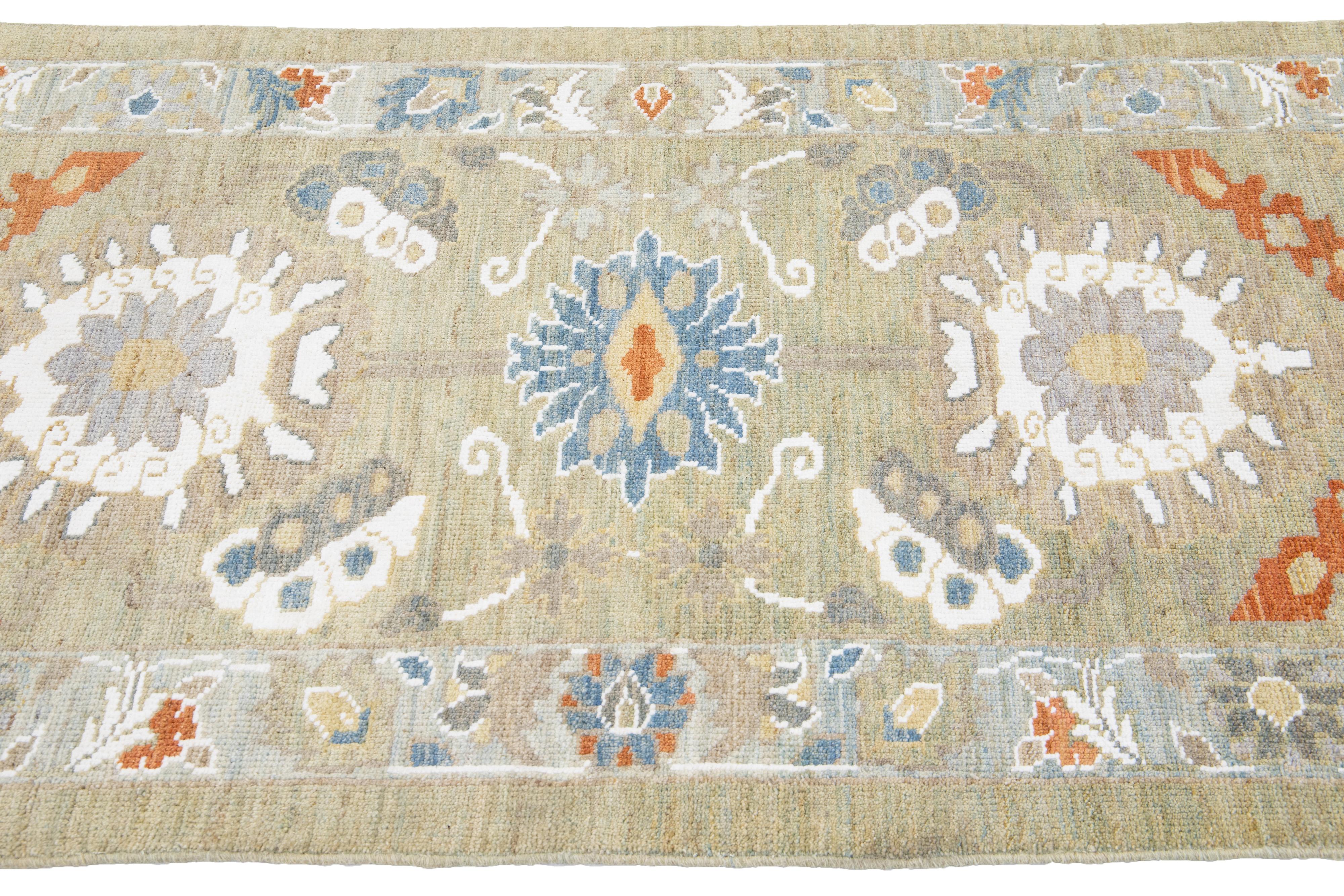 Persian Contemporary Mahal Handmade Beige Wool Runner With Floral Design For Sale