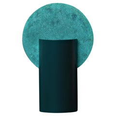 Vase contemporain "Malevich CSL2" par NOOM, cuivre oxydé et acier