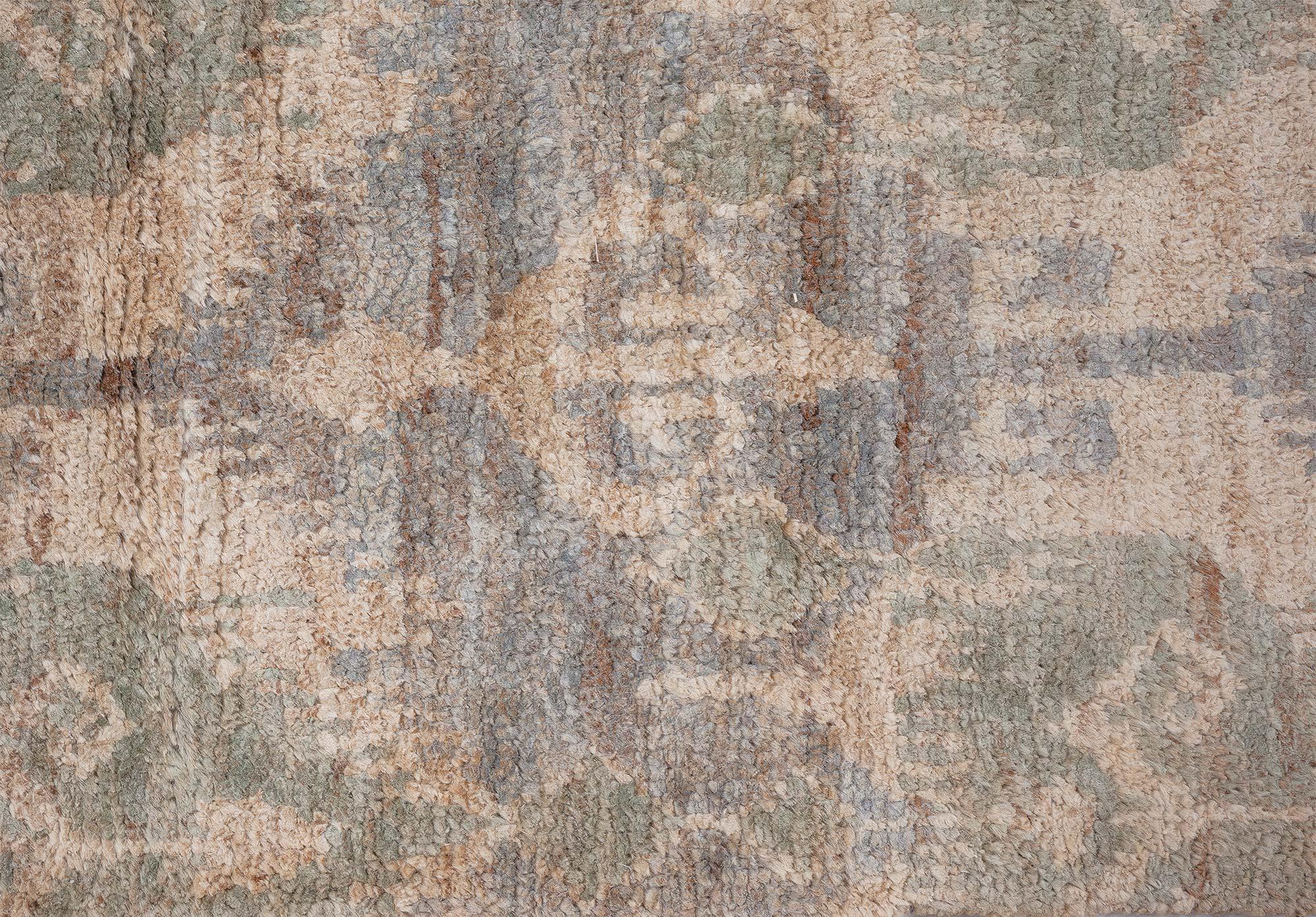 Tapis contemporain mallow mint Abstract fait main par Doris Leslie Blau.
Taille : 12'1