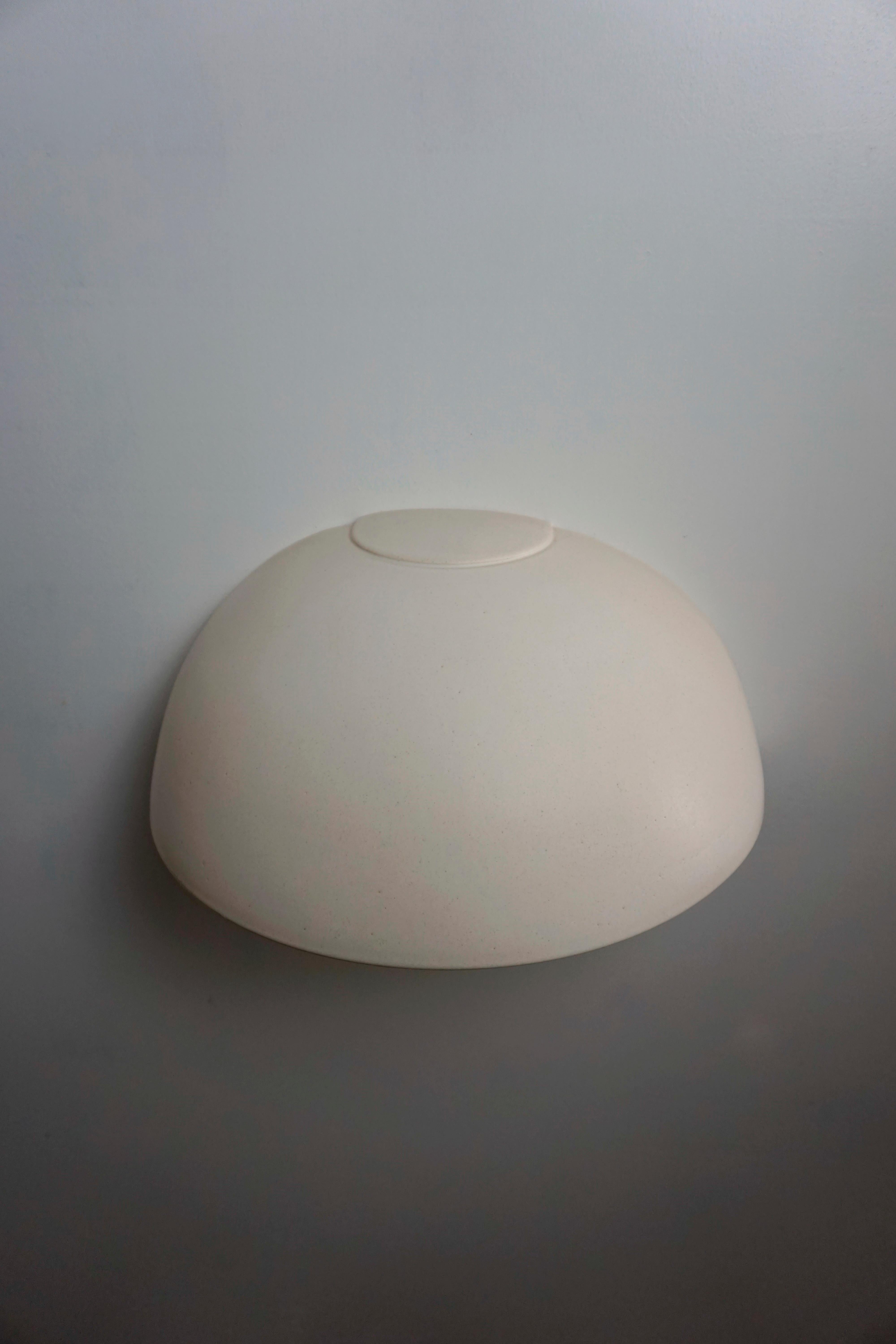 Hand-Crafted Contemporary Modern Wall Sconce in Ceramic, Off White by Manolo Eirin For Sale