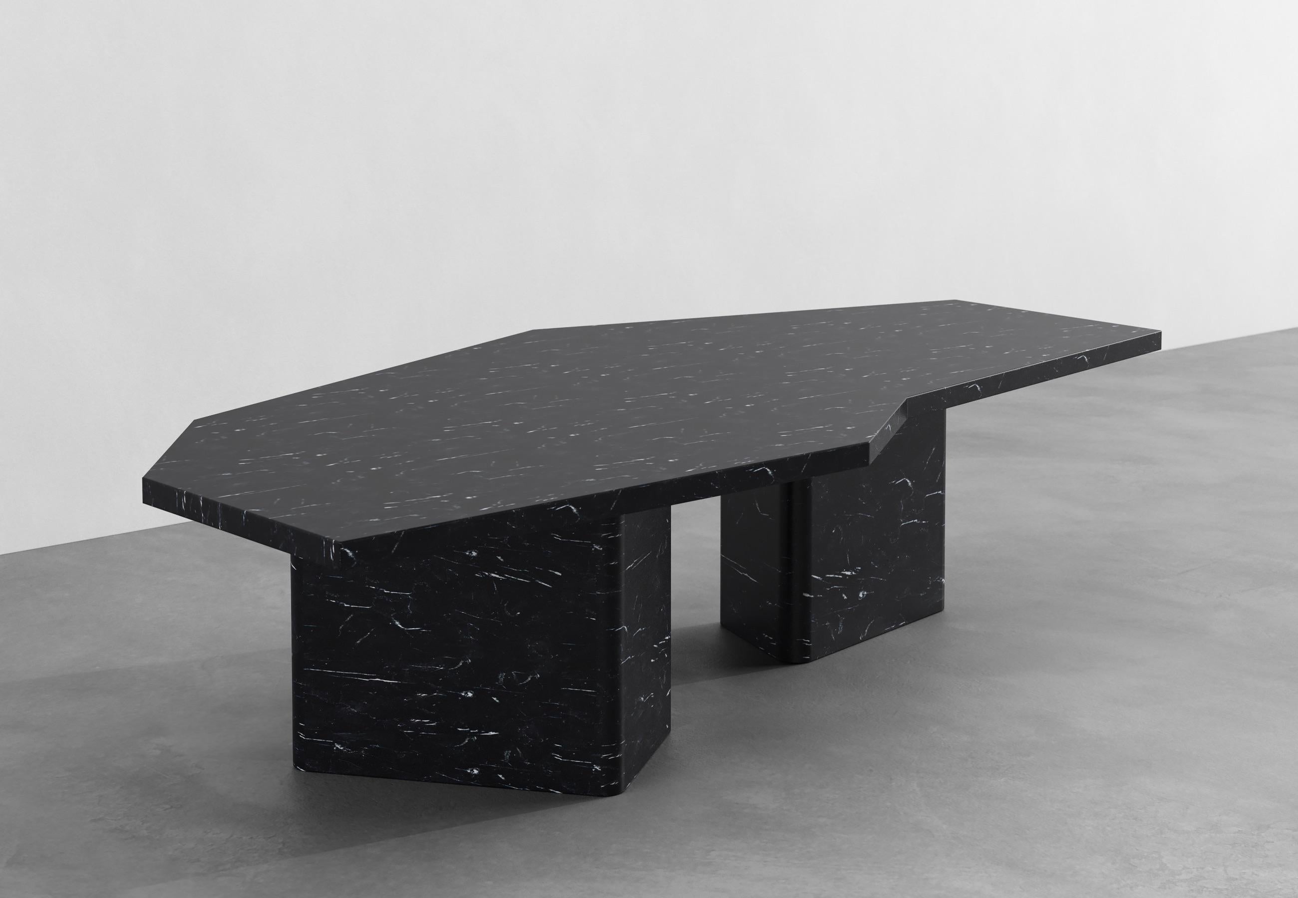 Mesa de comedor contemporánea Douglas de mármol de 300 cm de Armand & Francine Hecho a mano en venta
