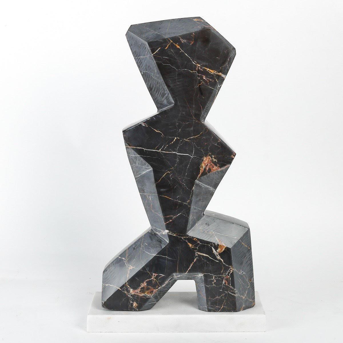 Contemporary Marble Sculpture by Artist François Fernandez, known as SAVY, Circa 2001.

Marble sculpture by the artist François Fernandez, known as Savy, signed SAVY and dated 2001.

h: 50cm, w: 27cm, d: 10cm