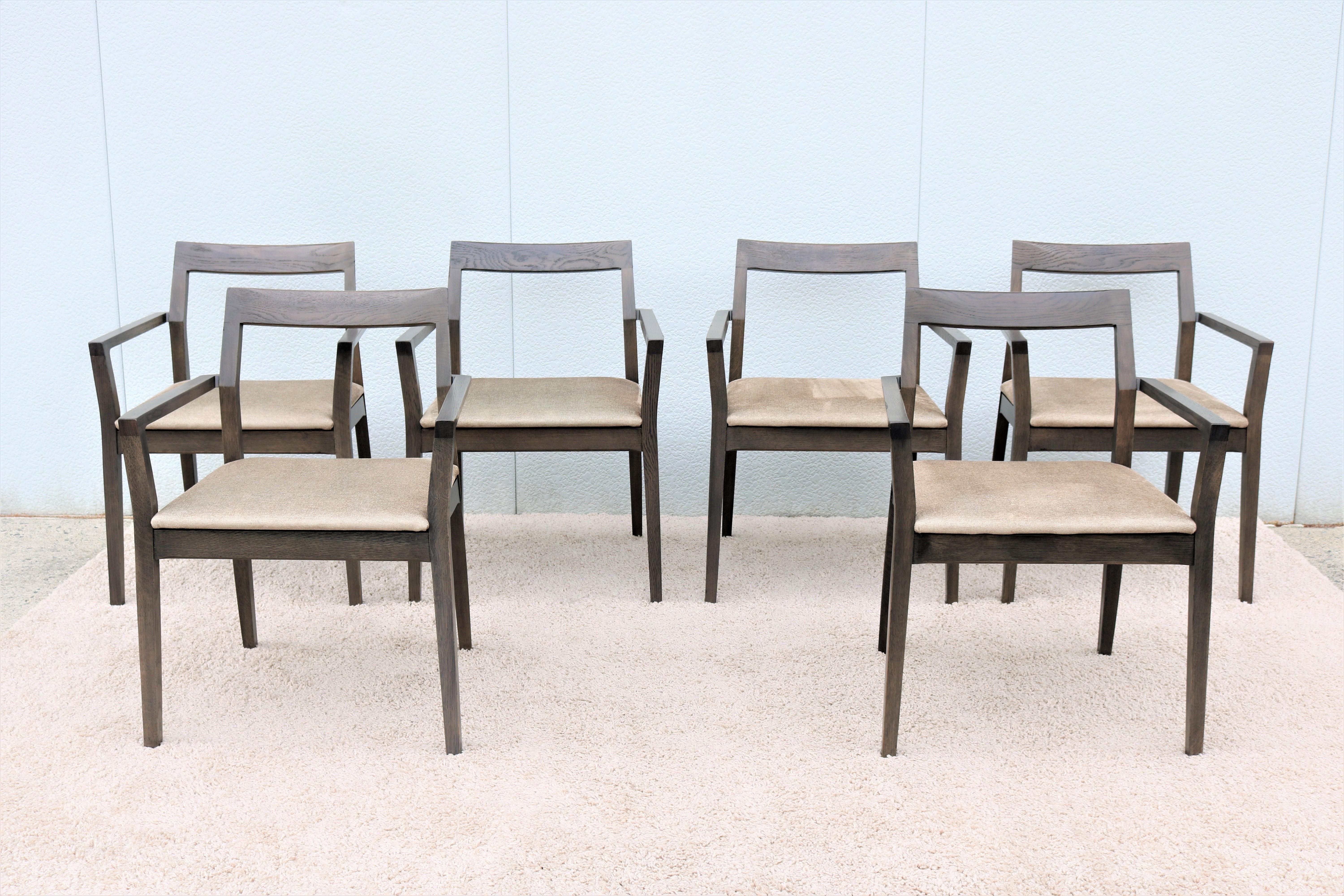 The Krusin wood dining or side chair is contemporary and very comfortable.
Well-constructed frame and steam bent top rail with light and graceful clean lines that are engaging from every angle.
Great for home dining room or guest reception areas