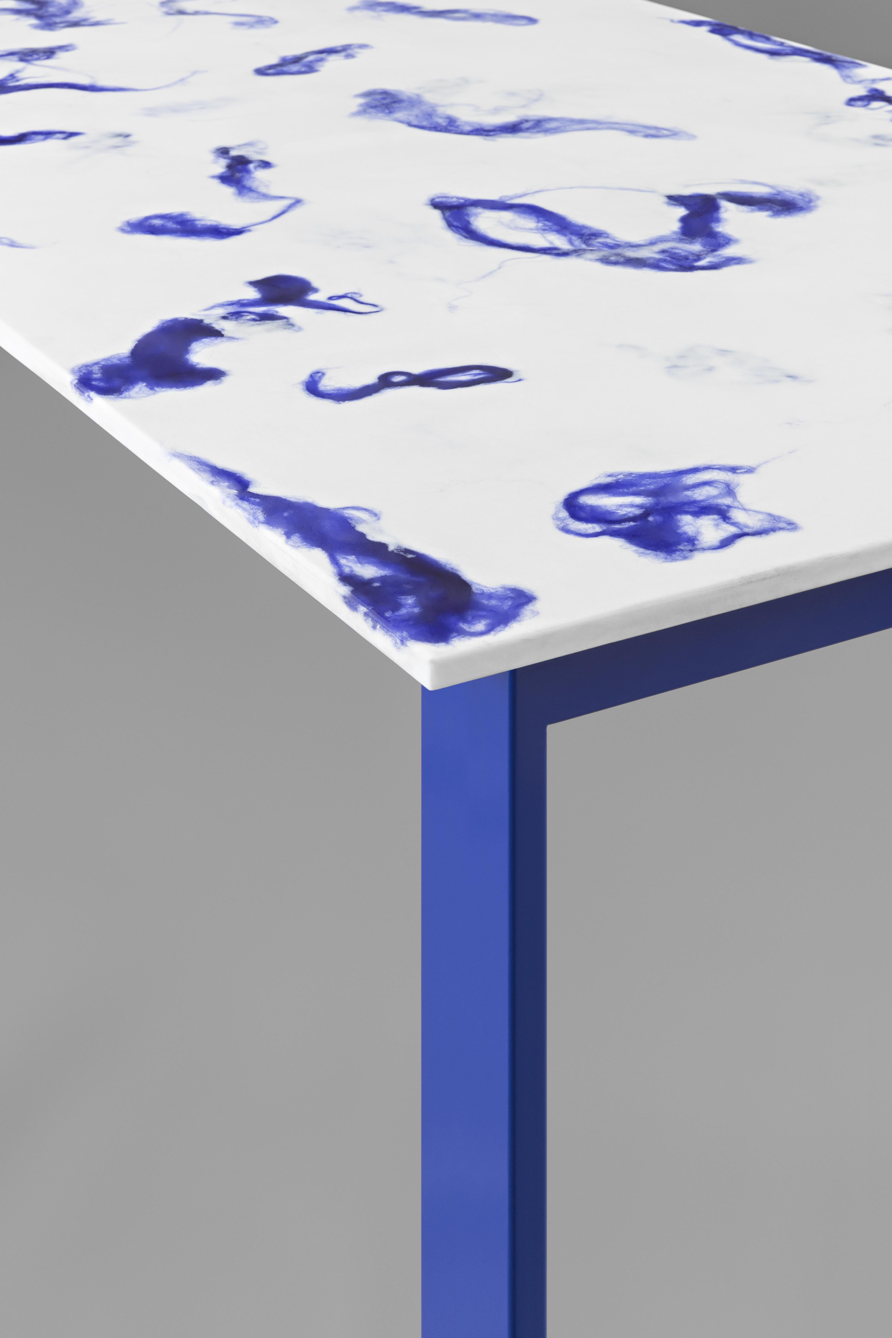 Italian Contemporary Marco Guazzini Dining Table Carrara Marble Wool Effect Blue White For Sale