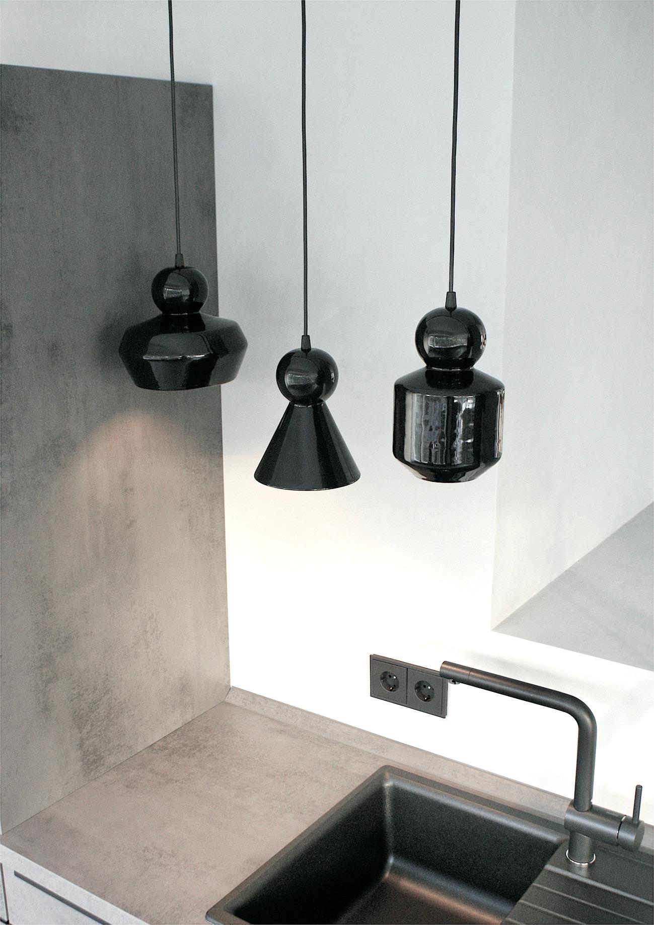 Lampada a sospensione contemporanea in gres nero opaco, design minimalista, LOVER 1.0 in vendita 7