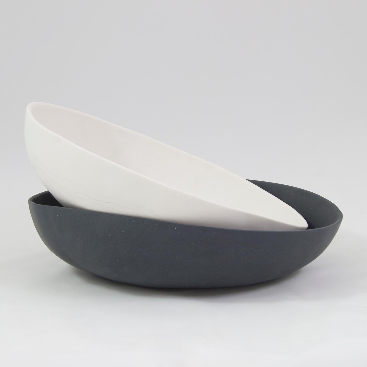 Contemporary Decorative Bowls Matte Black/White Porcelain For Sale 5