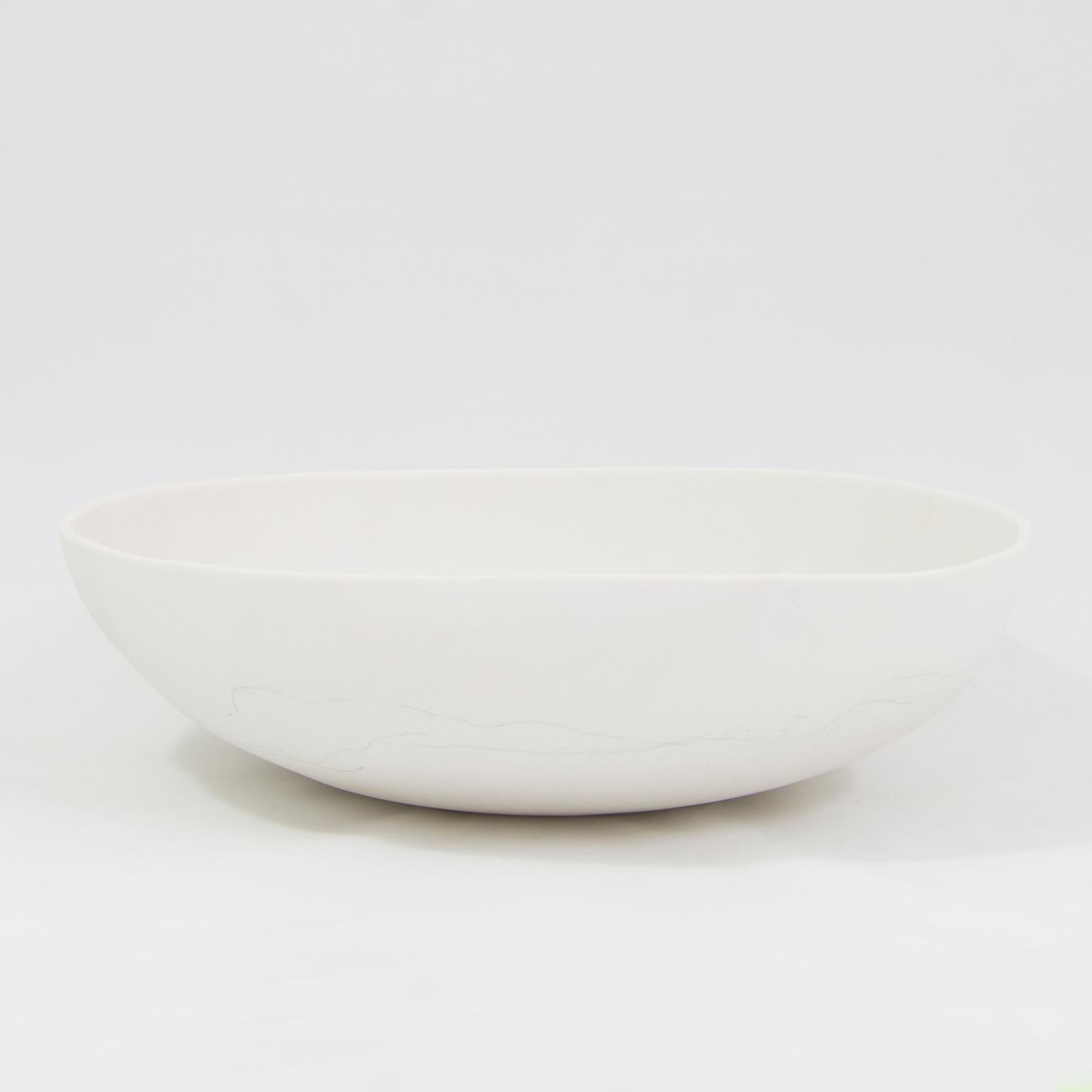 Contemporary Decorative Bowls Matte Black/White Porcelain For Sale 3