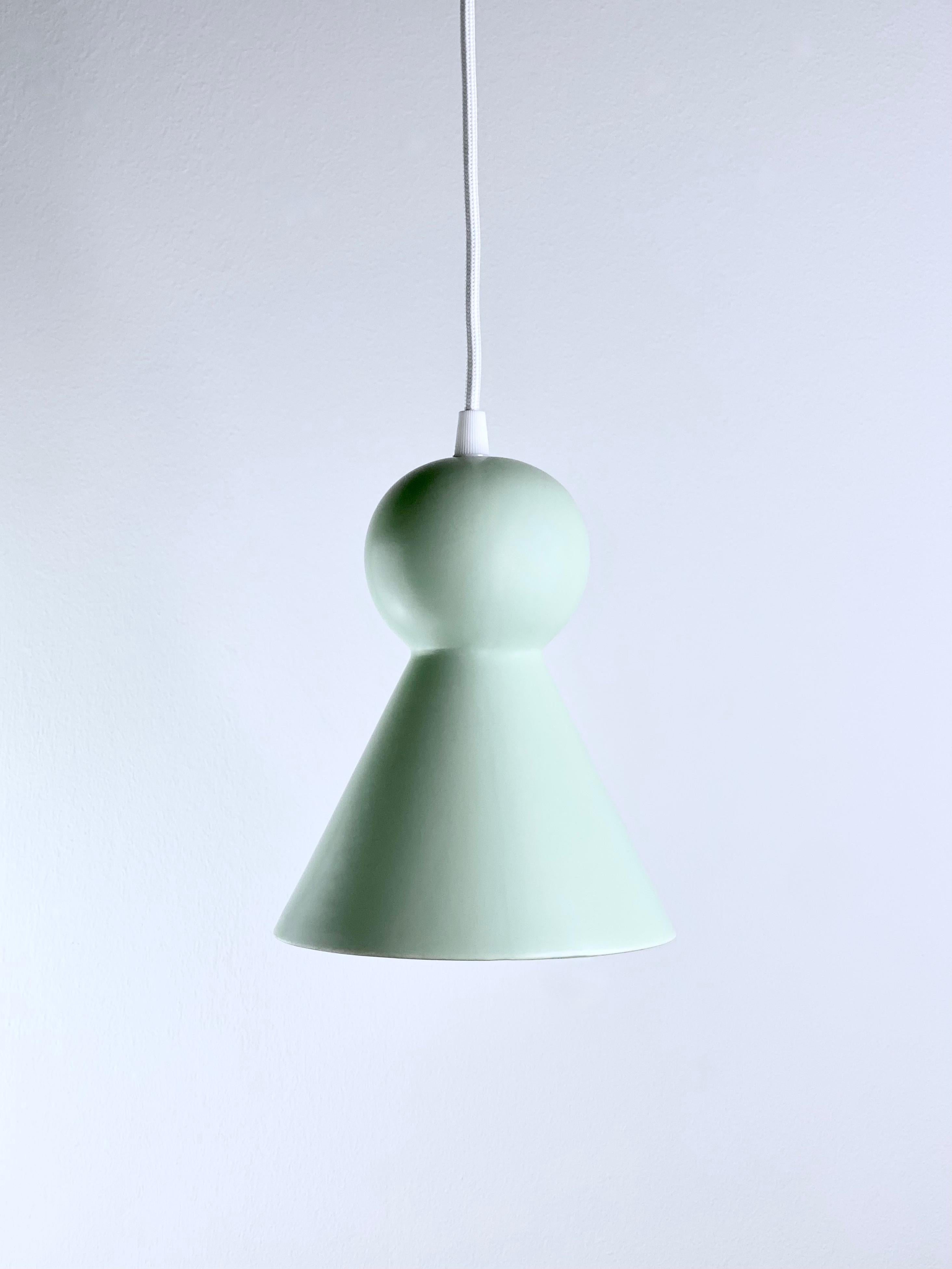 suspension lamp LOVER 2.0
design RODRIGO VAIRINHOS

The 
