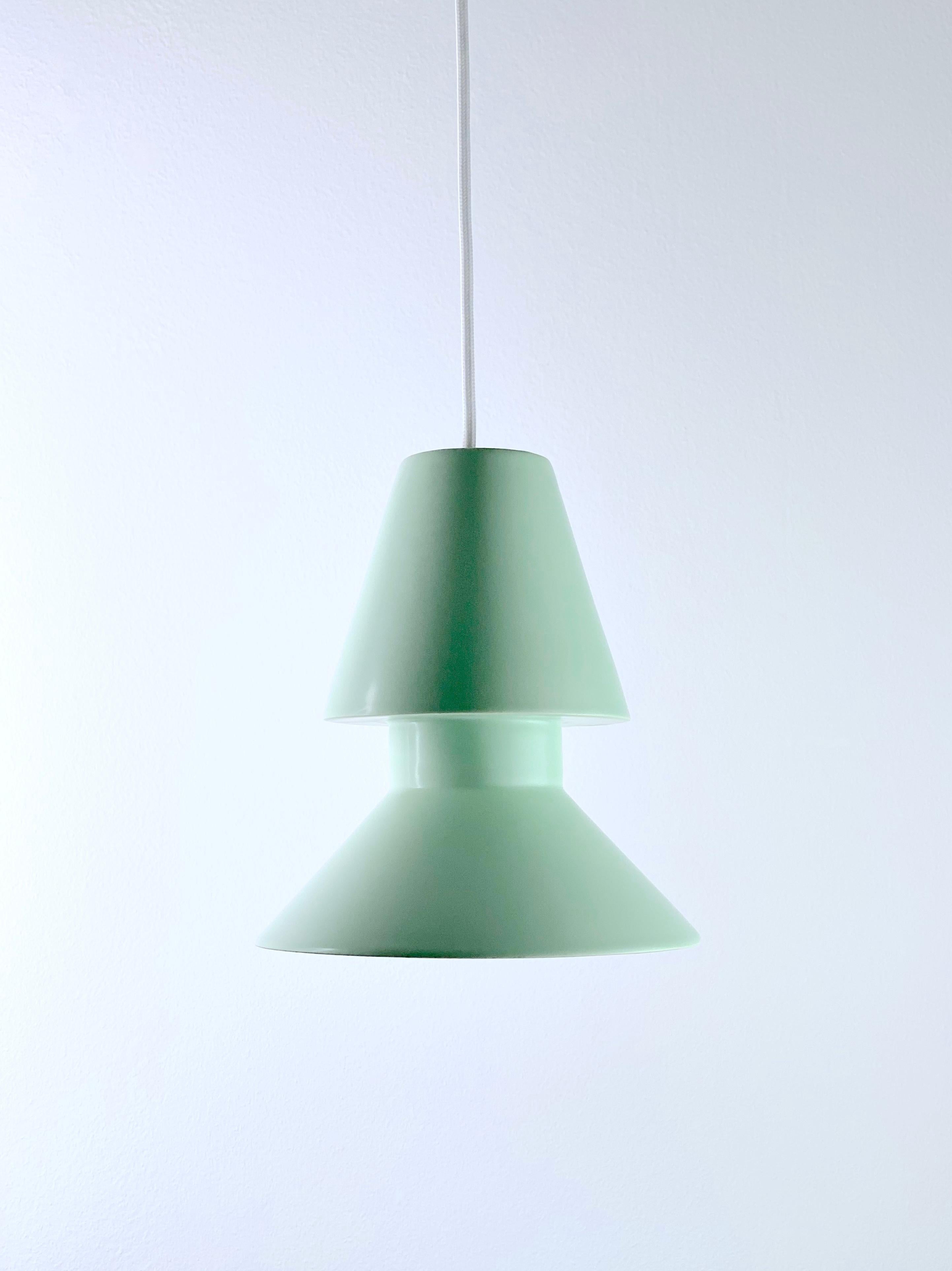 Minimalismo Lampada a sospensione contemporanea in gres verde opaco, design minimalista TWIN 1.1 in vendita