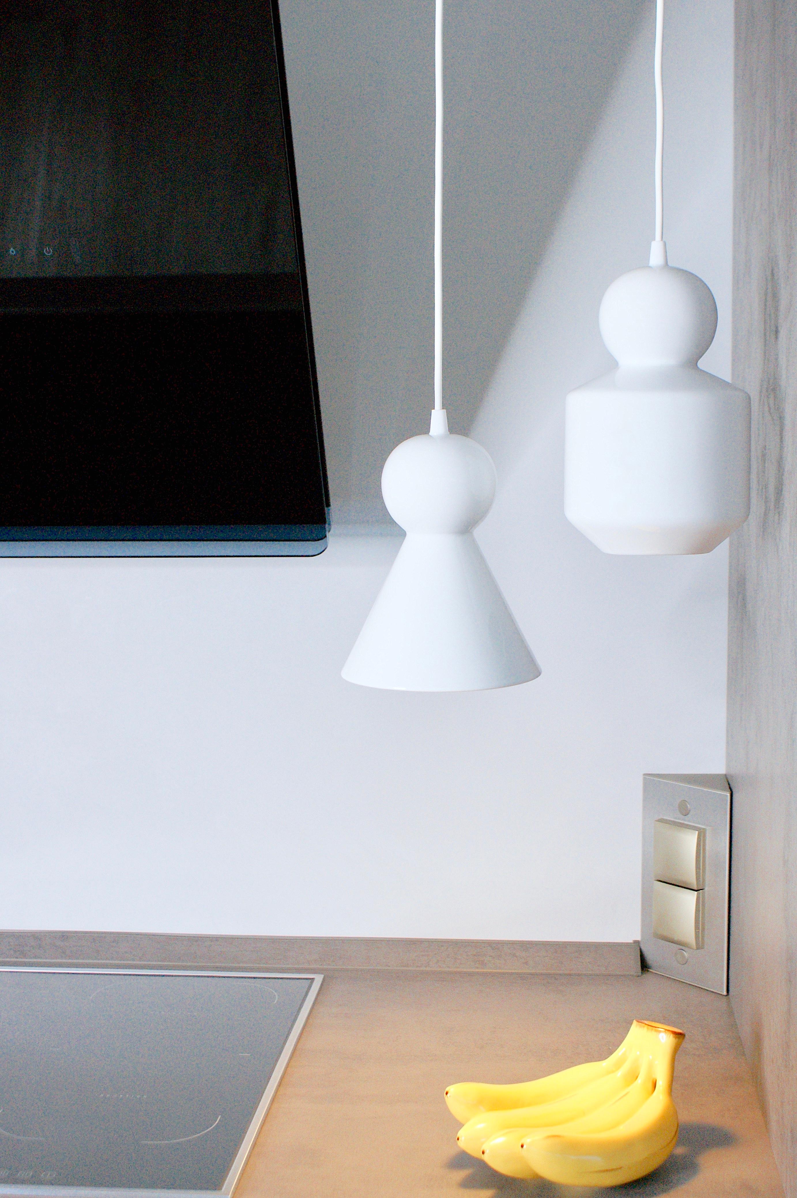 Lampada a sospensione contemporanea in gres salmone opaco, design minimalista, LOVER3.0 in vendita 1
