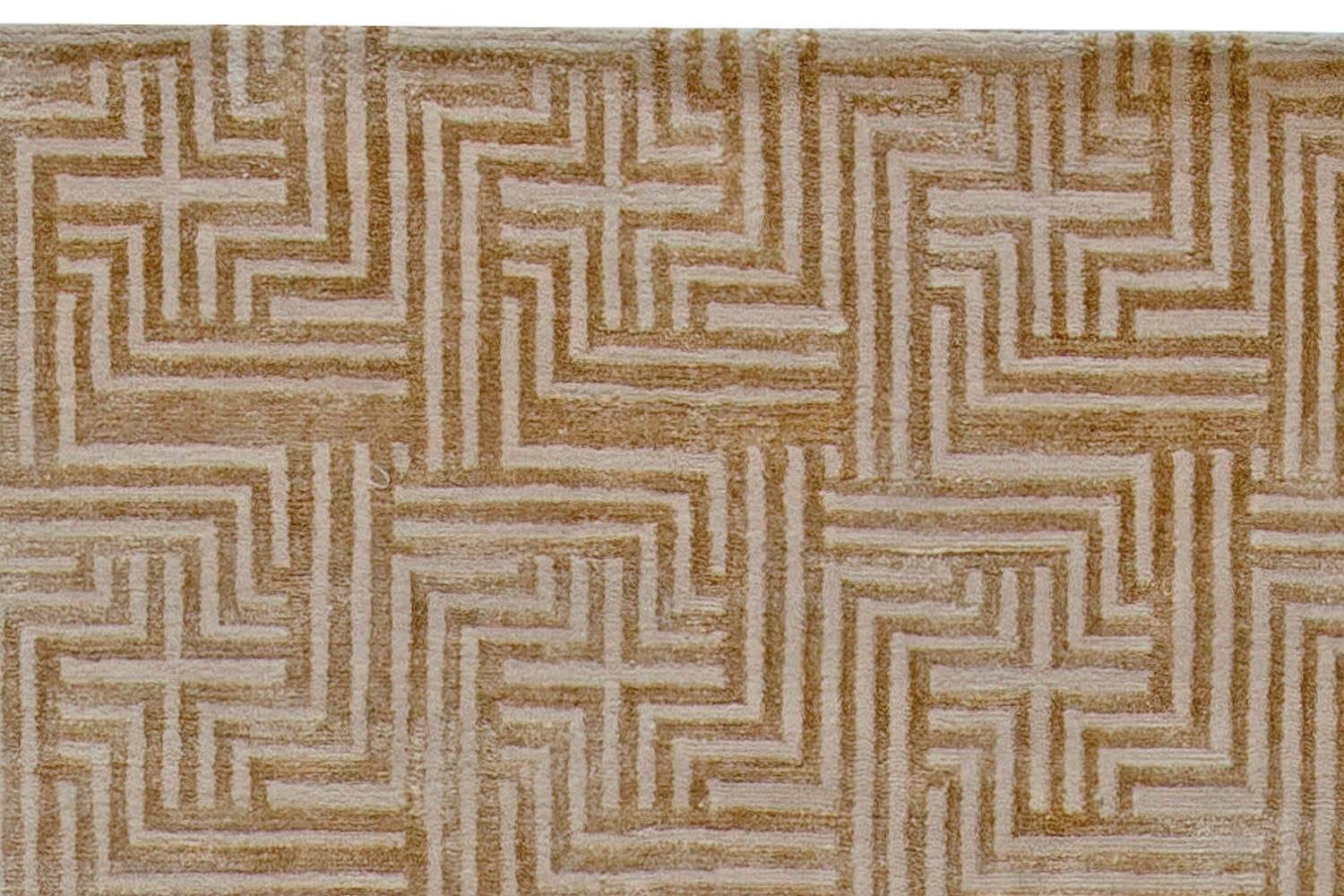 Contemporary Maze Design Hand Knotted Wool Rug by Doris Leslie Blau In New Condition For Sale In New York, NY