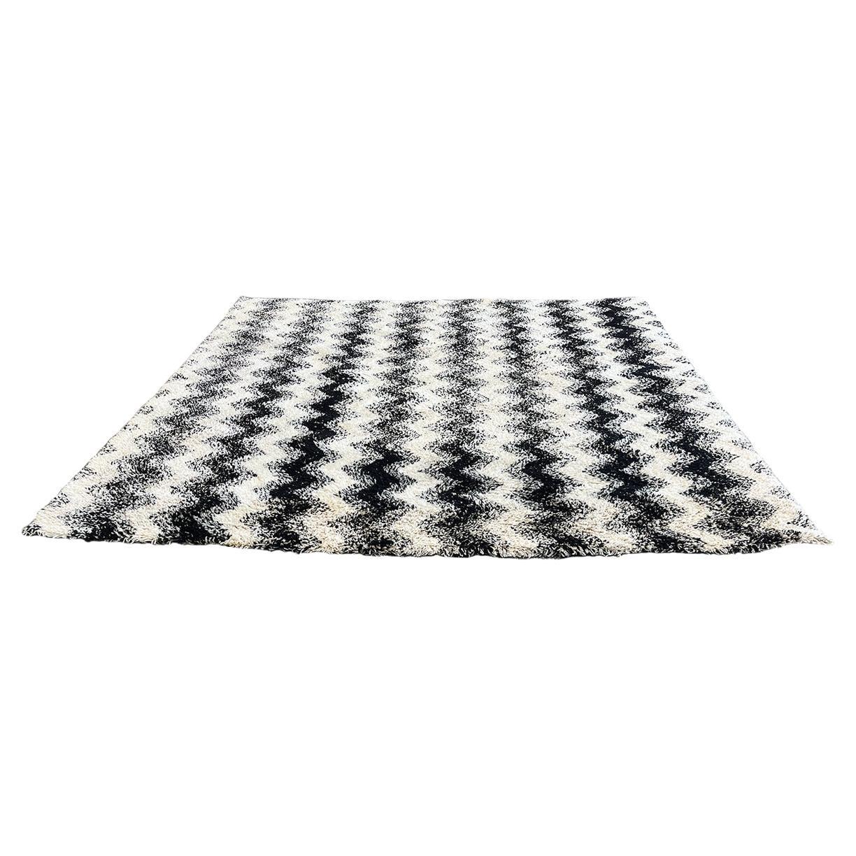 Contemporary Merida Zig Zag Wollteppich  9'3" x 9'3" im Angebot