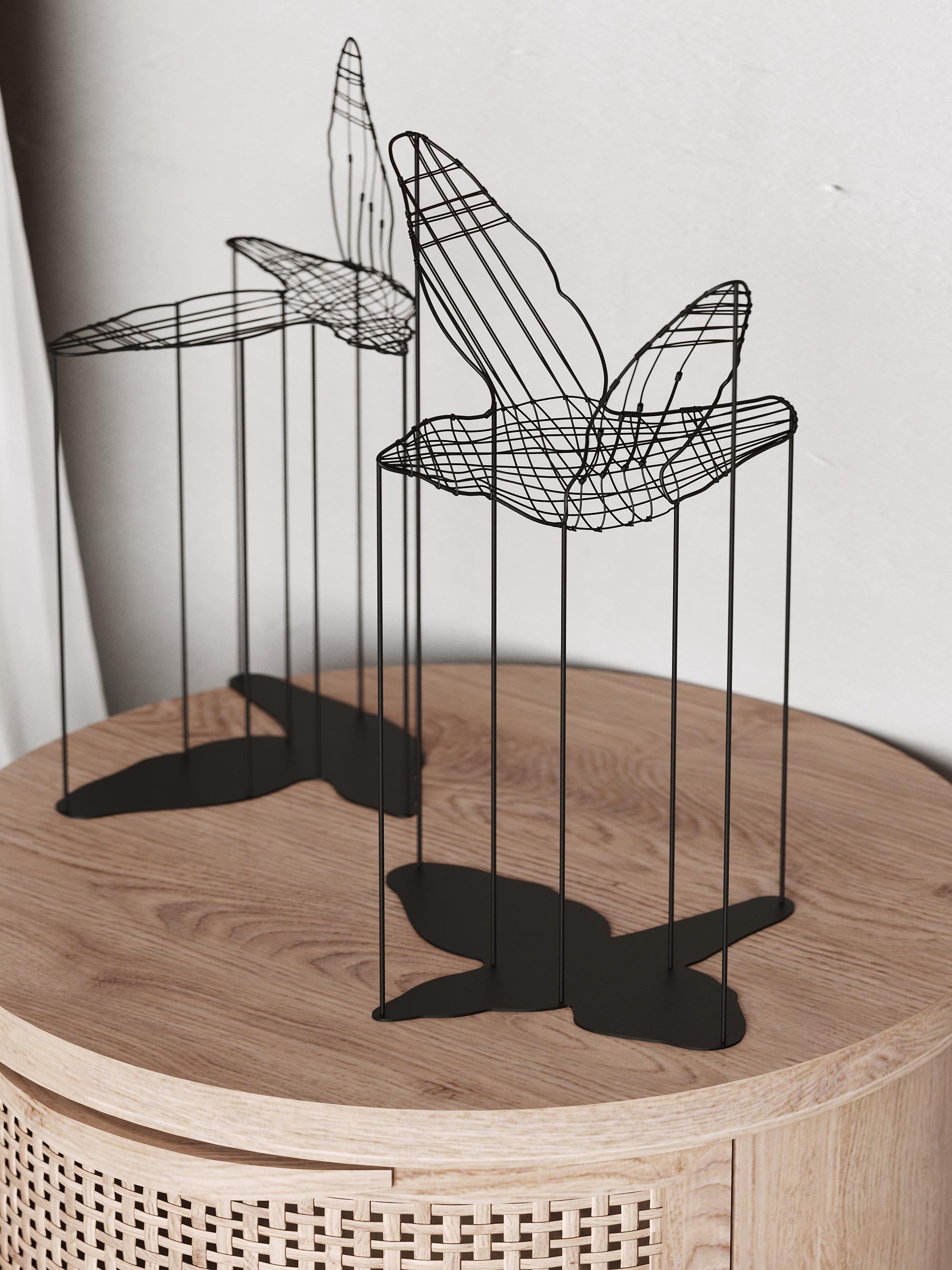 Metalwork Contemporary Metal Bird Silhouette Decor Minimalist Accents for Modern space For Sale