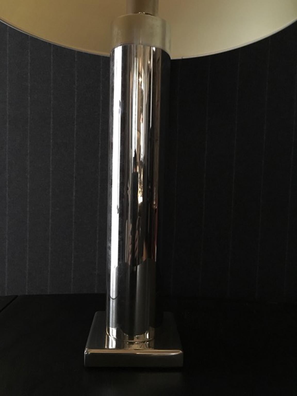 Contemporary Metal Chrome Italian Vintage Modern Minimalist Style Table Lamp For Sale 4