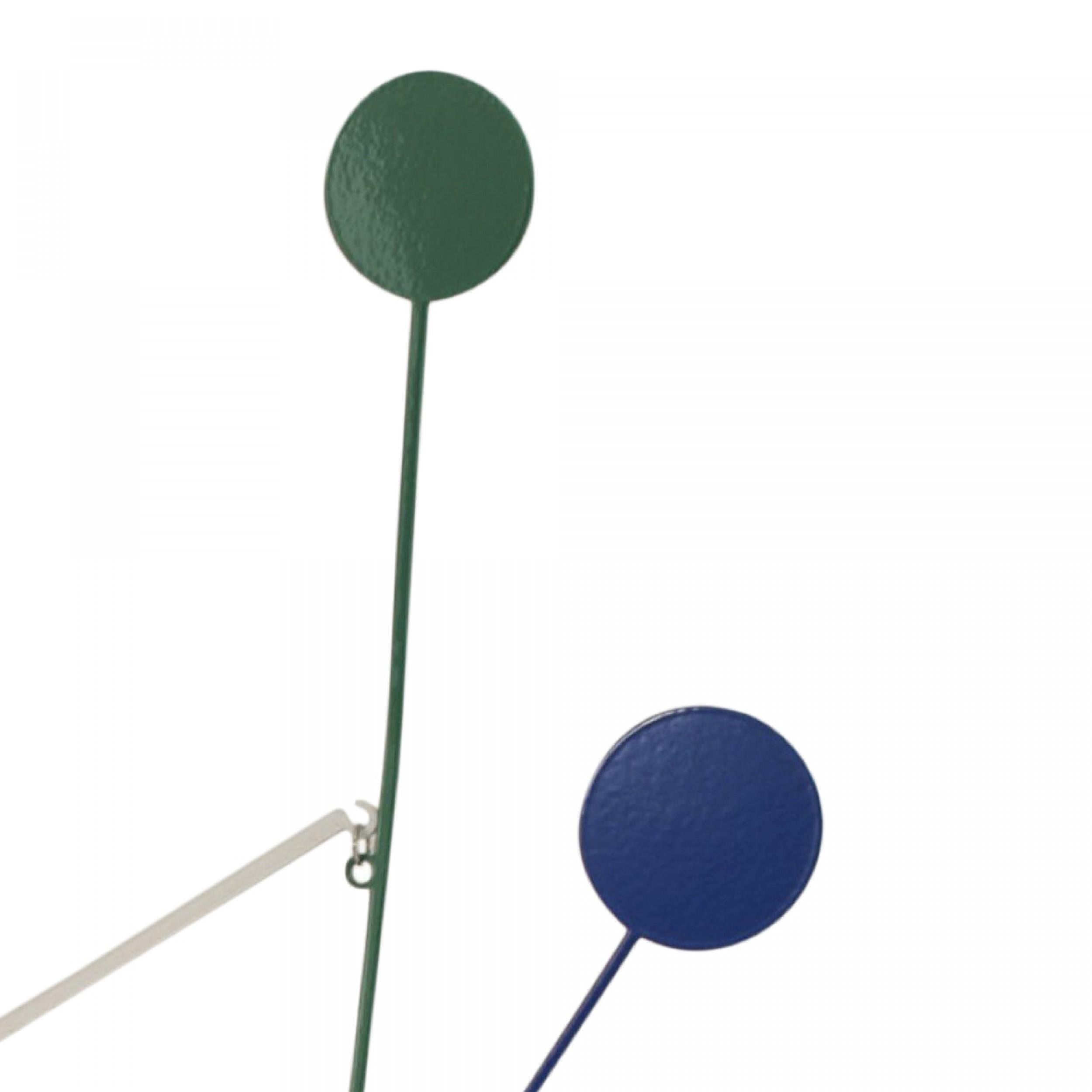 Moderno Contemporary Metal Elliptical Table Sculpture in vendita