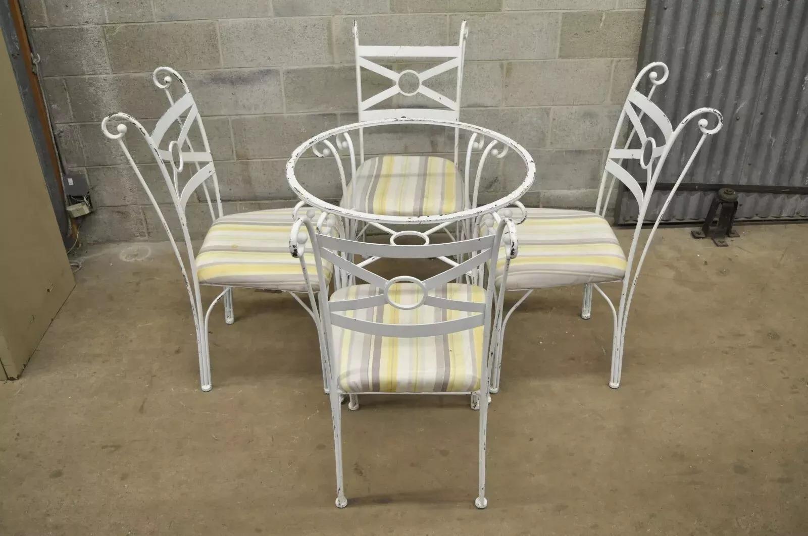Ensemble de cuisine bistro contemporain en métal Table ronde 4 chaises - 5 pièces en vente 3