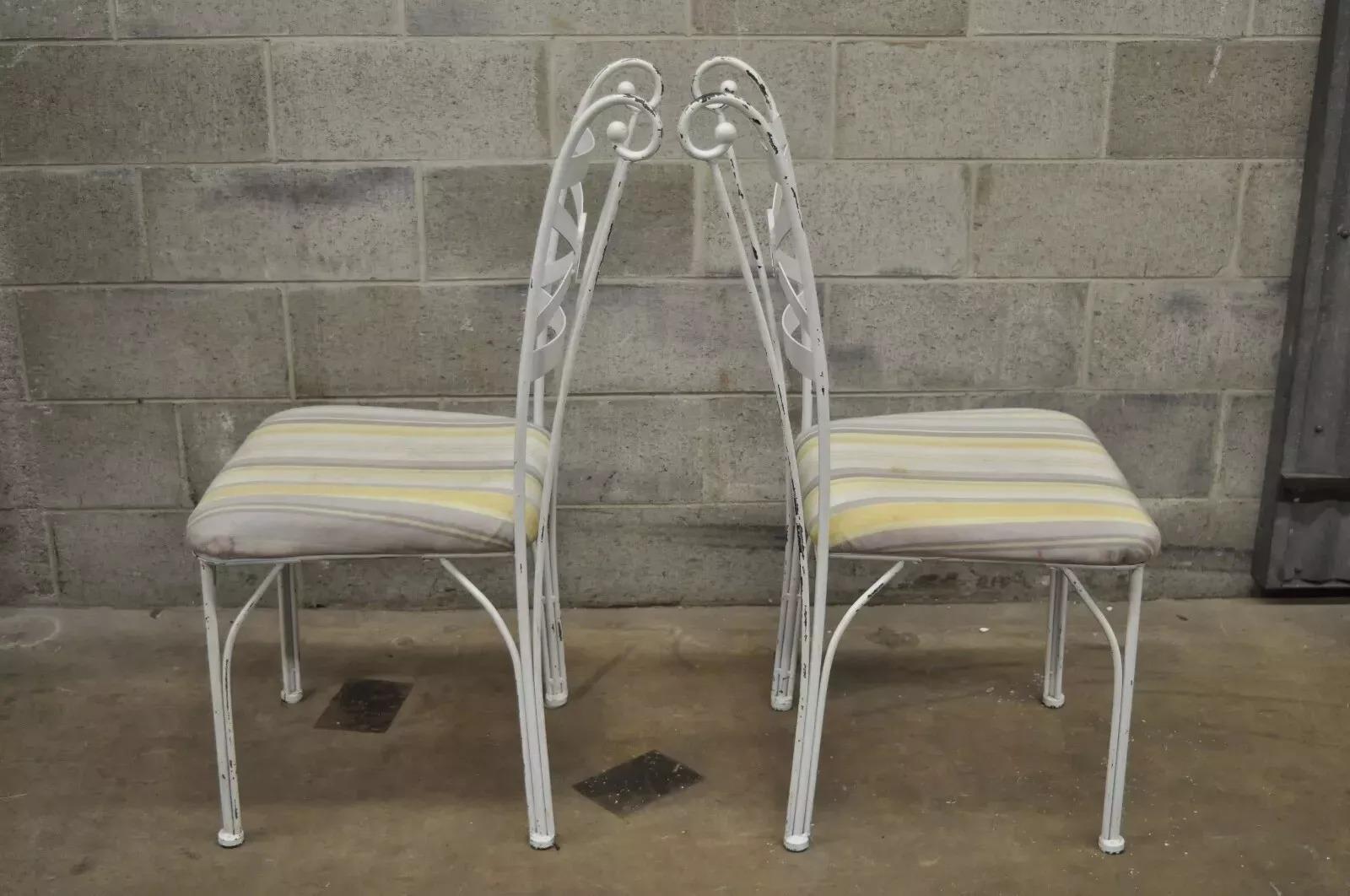 Métal Ensemble de cuisine bistro contemporain en métal Table ronde 4 chaises - 5 pièces en vente