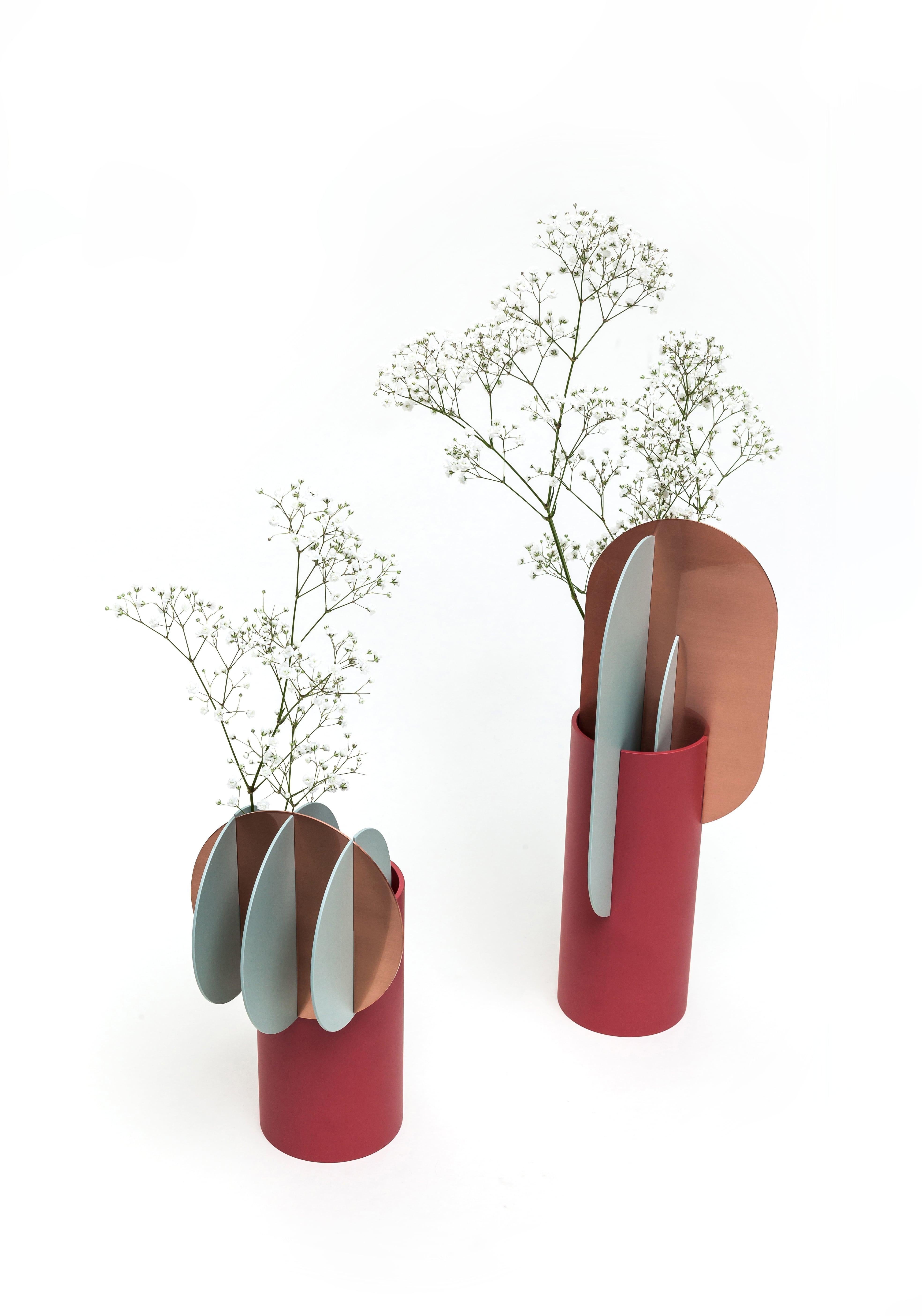 Contemporary Metal Vase 'Ekster CS1' by Noom, Copper and Steel For Sale 1