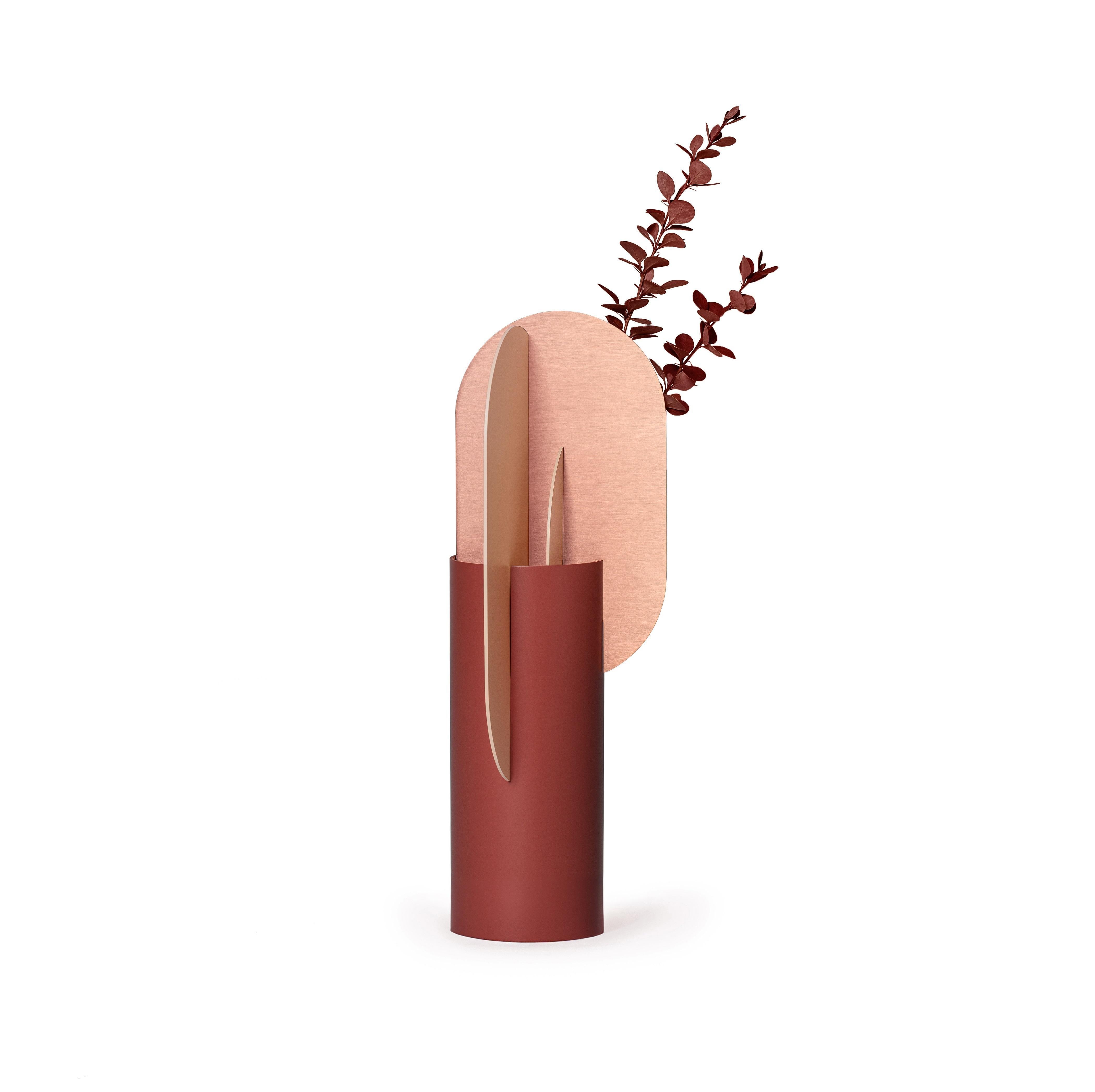 Contemporary Metal Vase 'Ekster CS7' by Noom, Copper and Steel For Sale 2