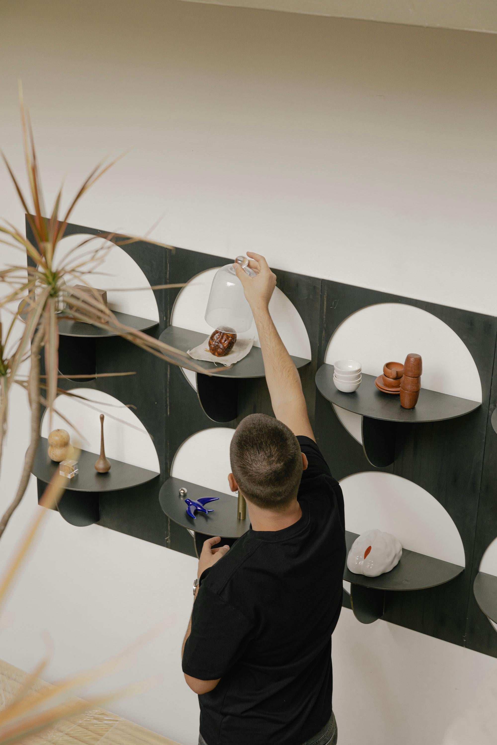 Contemporain mexicain OBJ-04 ÉCHELLE MODULAIRE en acier en vente 1