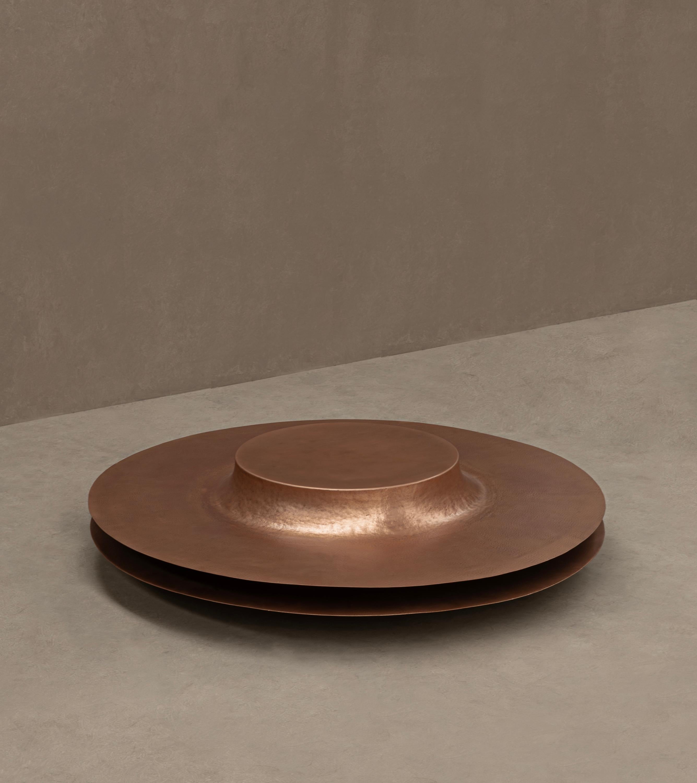Rame TAVOLO DA CAFFÈ messicano contemporaneo OBJ-06 in rame satinato in vendita