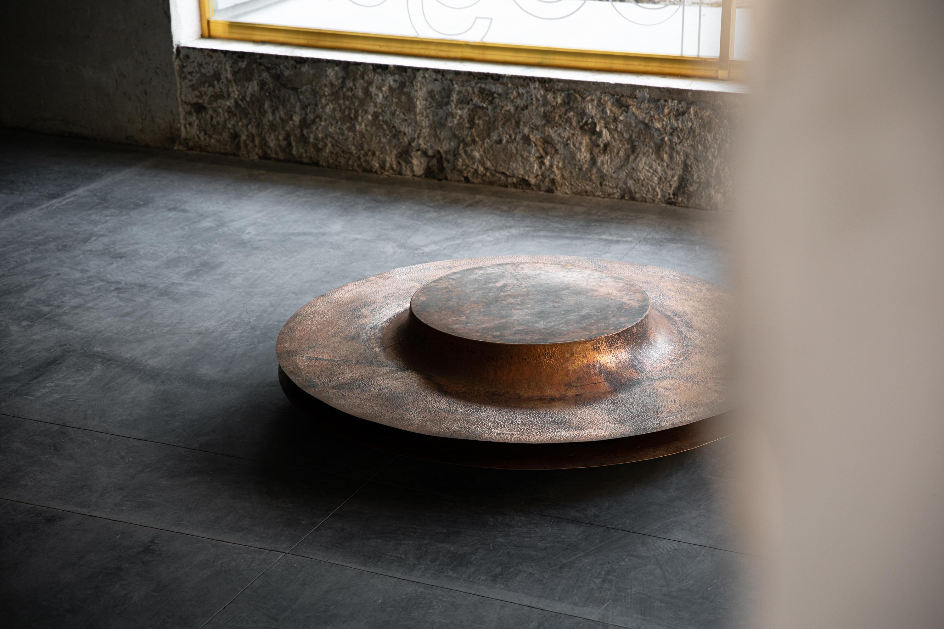 MESA DE CAFÉ mexicana contemporánea OBJ-06 de cobre natural Mexicano en venta