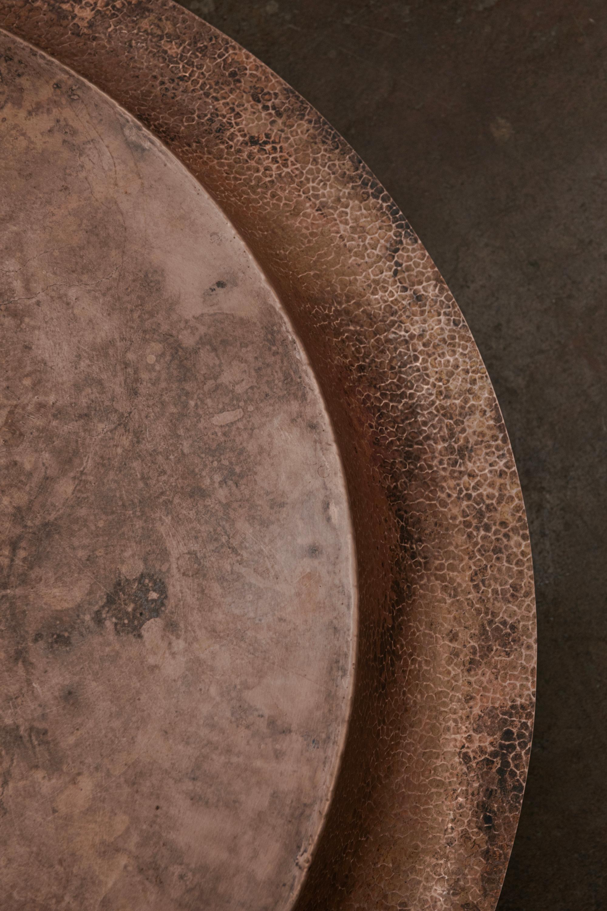 MESA DE CAFÉ MÉXICO CONTEMPORÁNEO OBJ-06 MEDIO en cobre natural en venta 1