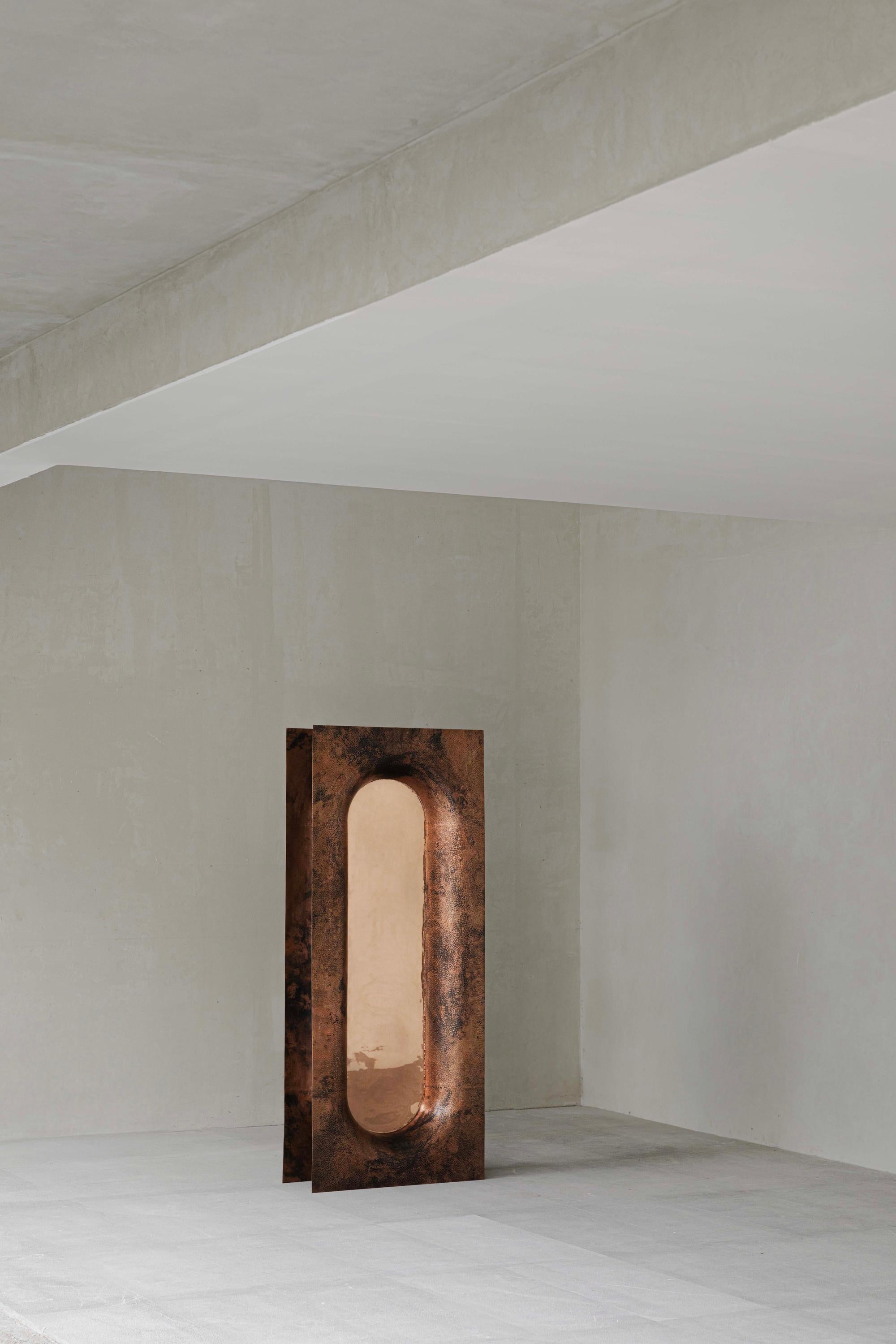 Specchio da terra contemporaneo OBJ-08 Rame naturale + rame lucido in vendita 5