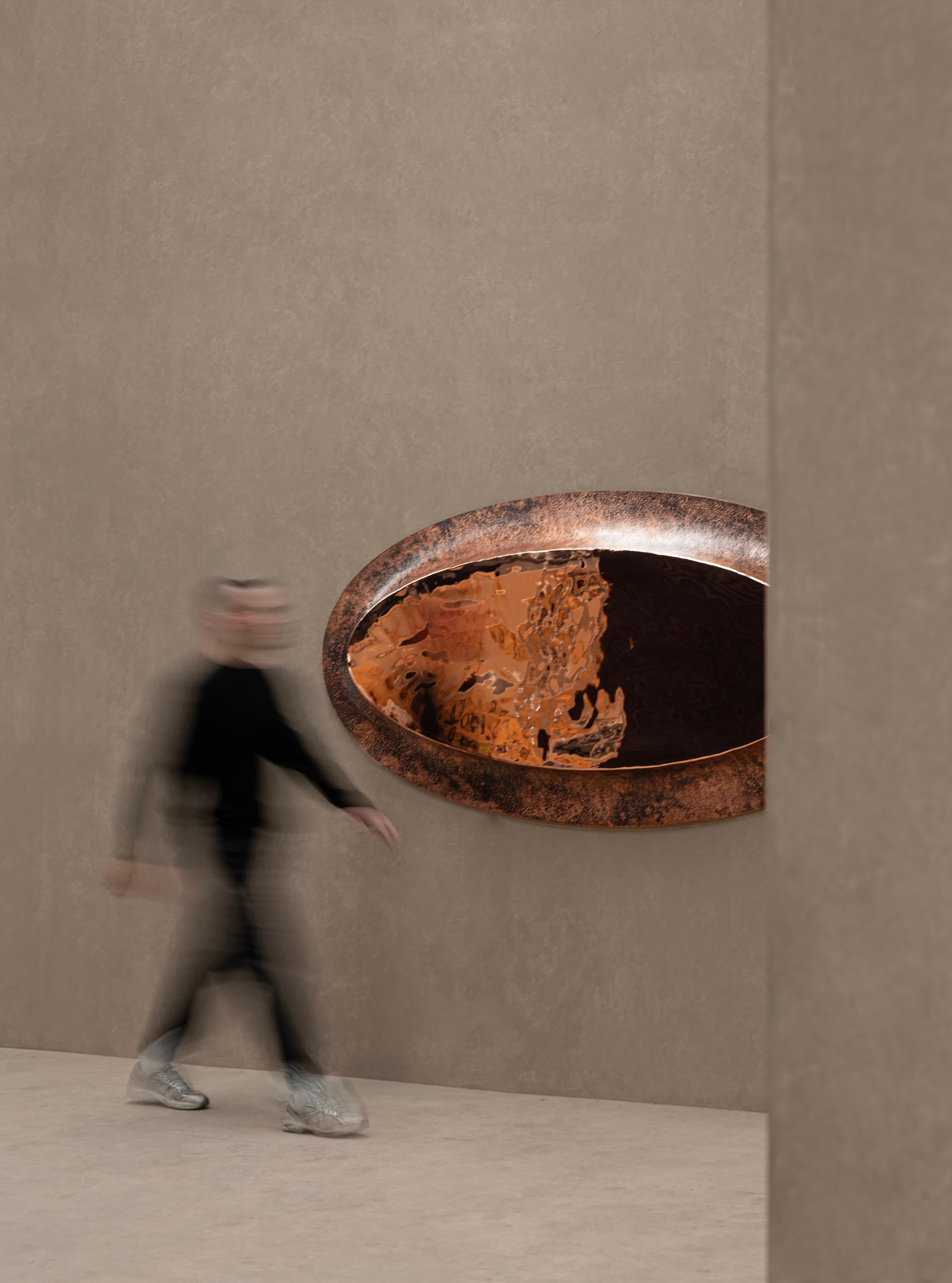 Contemporaneo messicano OBJ-08 SPECCHIO DA PARETE OVALE Rame naturale + rame lucido in vendita 1