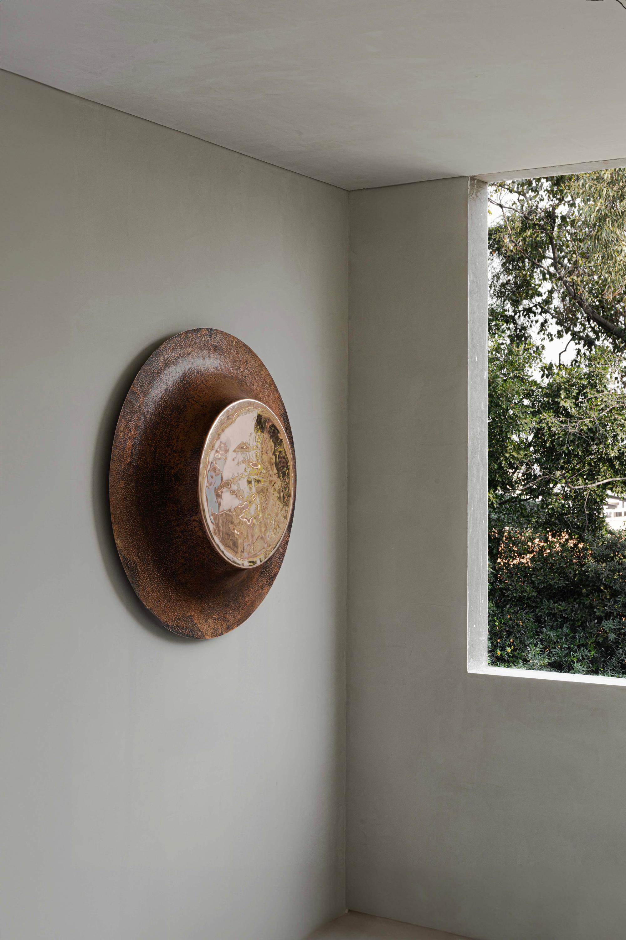 XXI secolo e contemporaneo Contemporaneo messicano OBJ-08 SPECCHIO DA PARETE TONDO Rame naturale + rame lucido in vendita