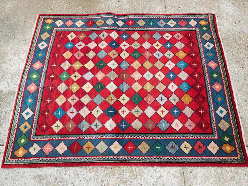 Contemporary Mid-20th Century Handmade Persian Mahal Throw Rug In Excellent Condition For Sale In New York, NY