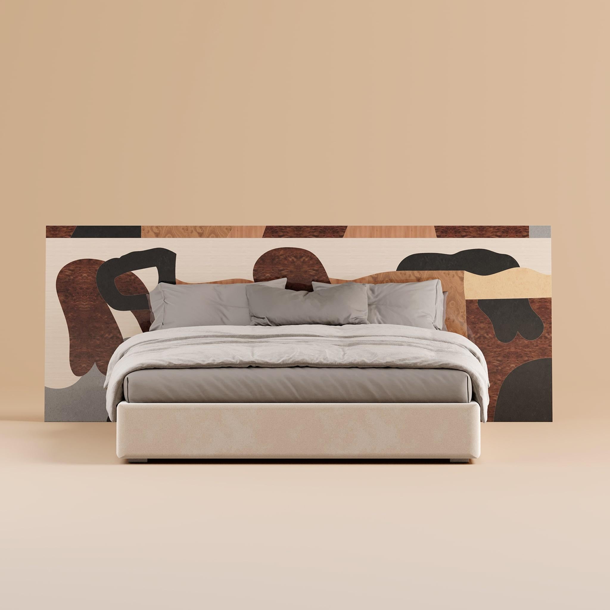 Contemporary Mid-Century Modern Headboard for Pattern Wood Marquetry Queen Bed 
Verona is an artistic bed designed for interior lovers and design collectors. Verona embodies contemporary elegance and craftsmanship, featuring a marquetry headboard