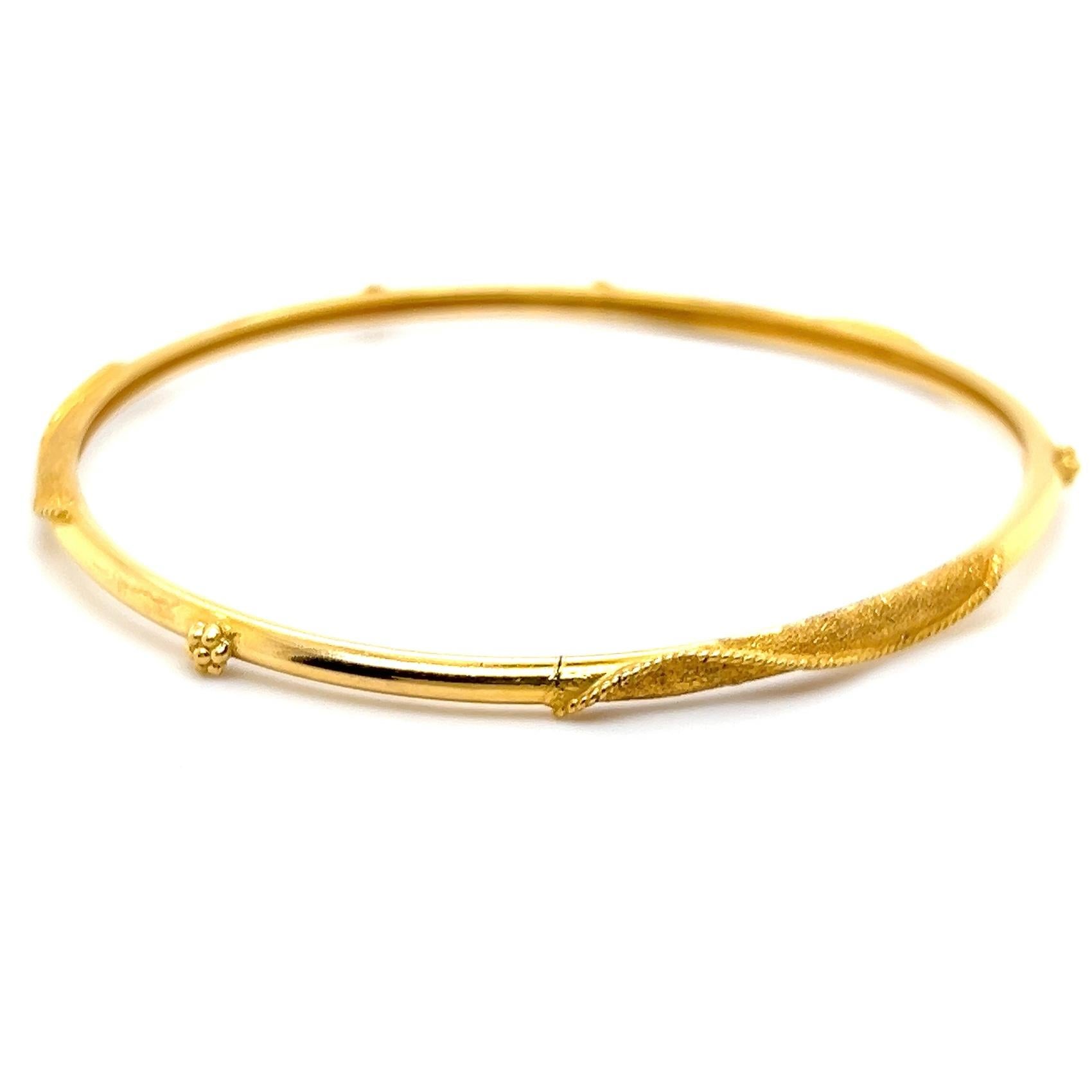 Zeitgenössisches orientalisches Armreif-Set aus 18k-22k Gelbgold im Angebot 7