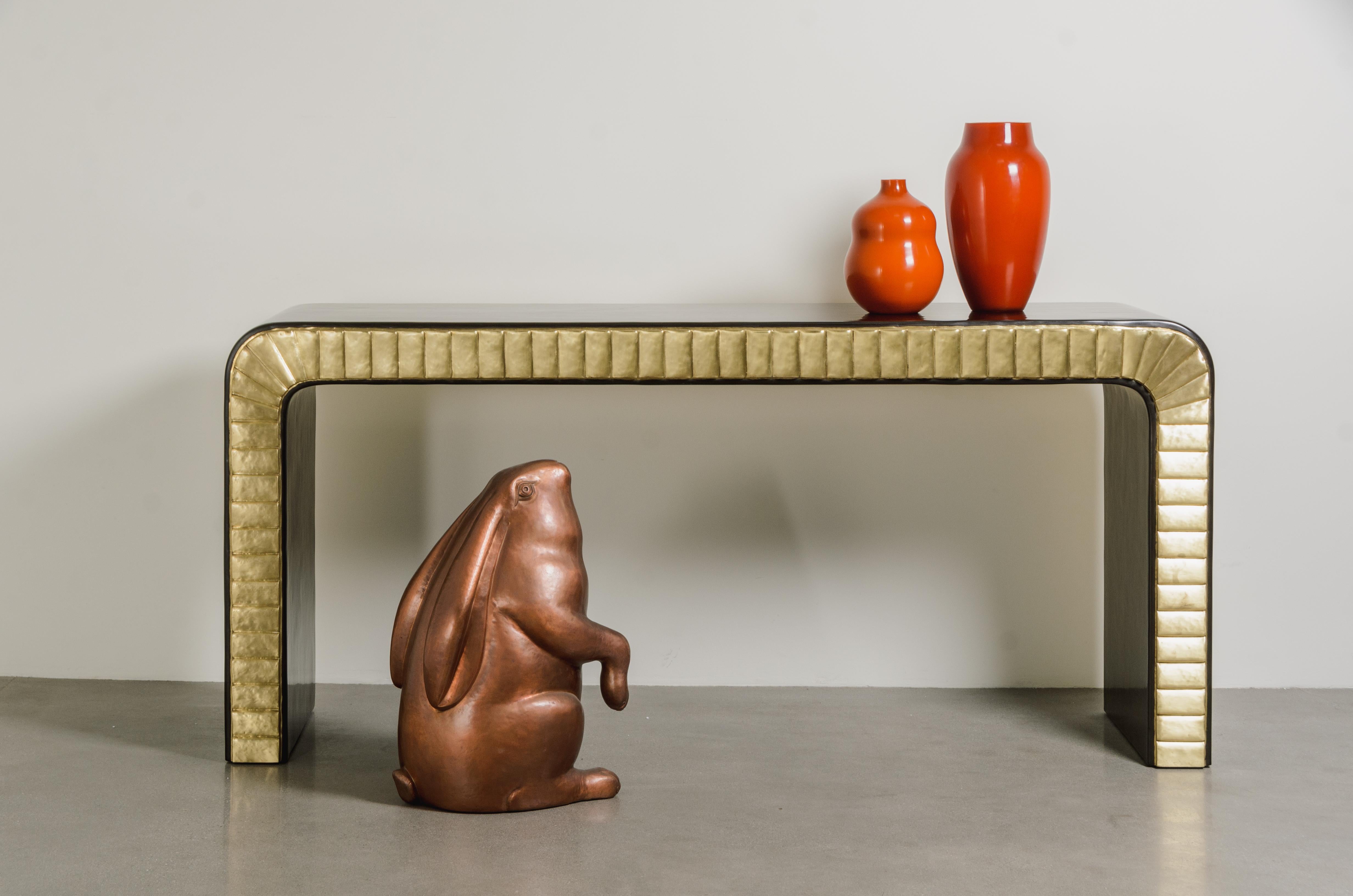 Intagliato a mano Vaso di zucca in vetro pechinese Mila Contemporary di Robert Kuo, edizione limitata in vendita
