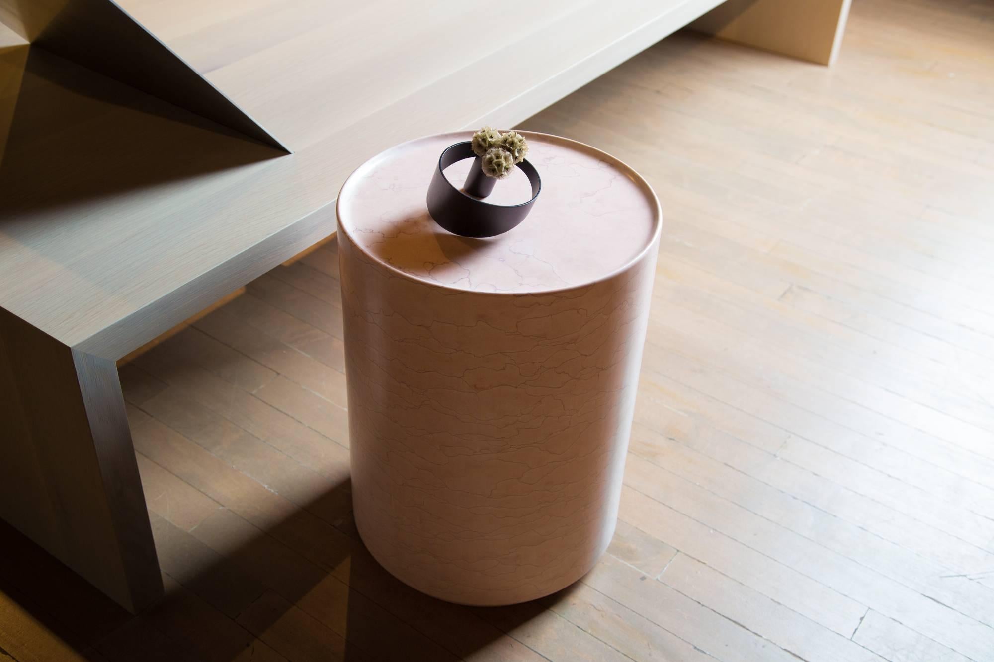 Modern fferrone Contemporary Minimal Pink Amara Marble Side Table Handcrafted in Italy For Sale