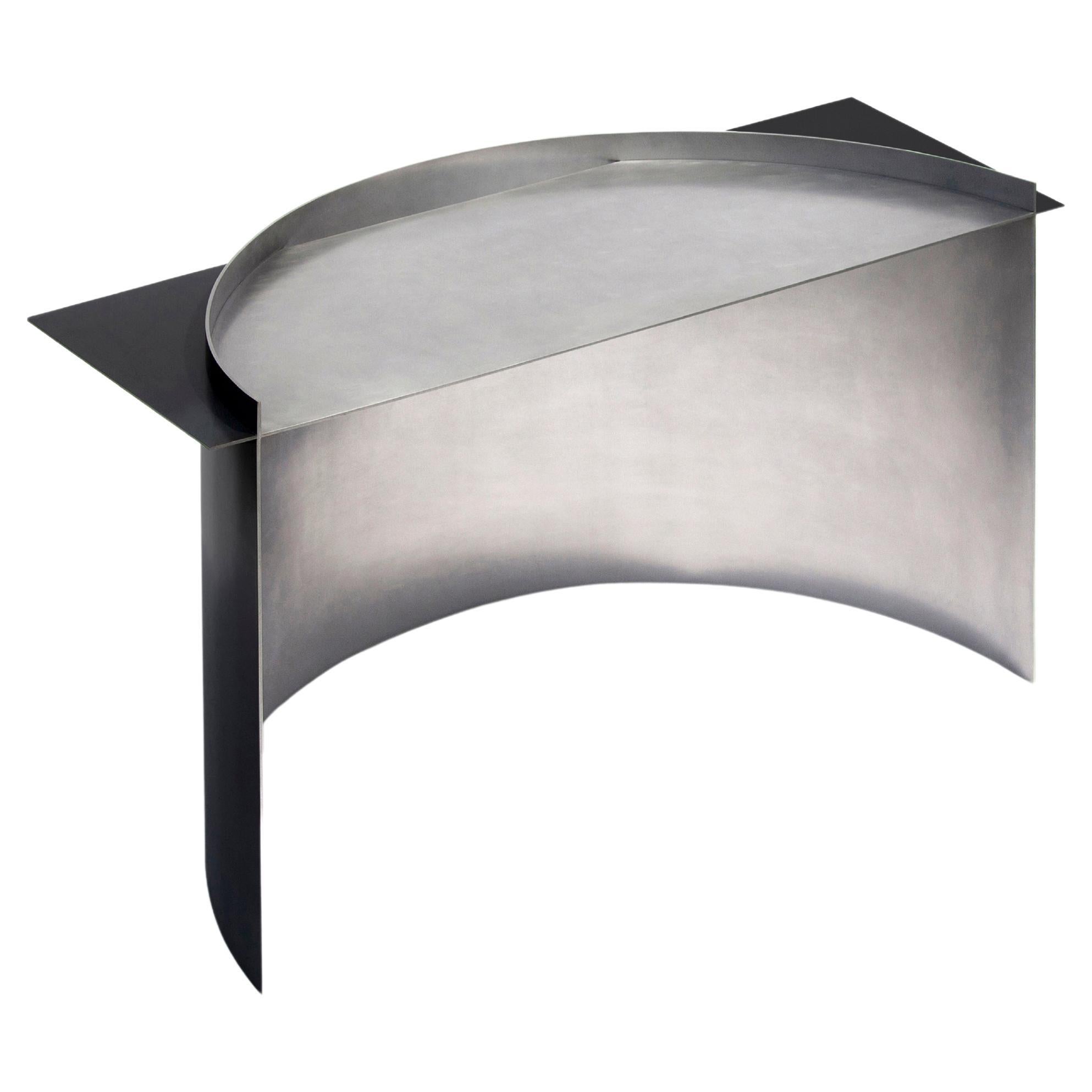 Contemporary Minimal Territory Console in Rolled Steel Sheet For Sale