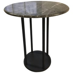 Table contemporaine minimaliste en acier noirci et marbre de Scott Gordon