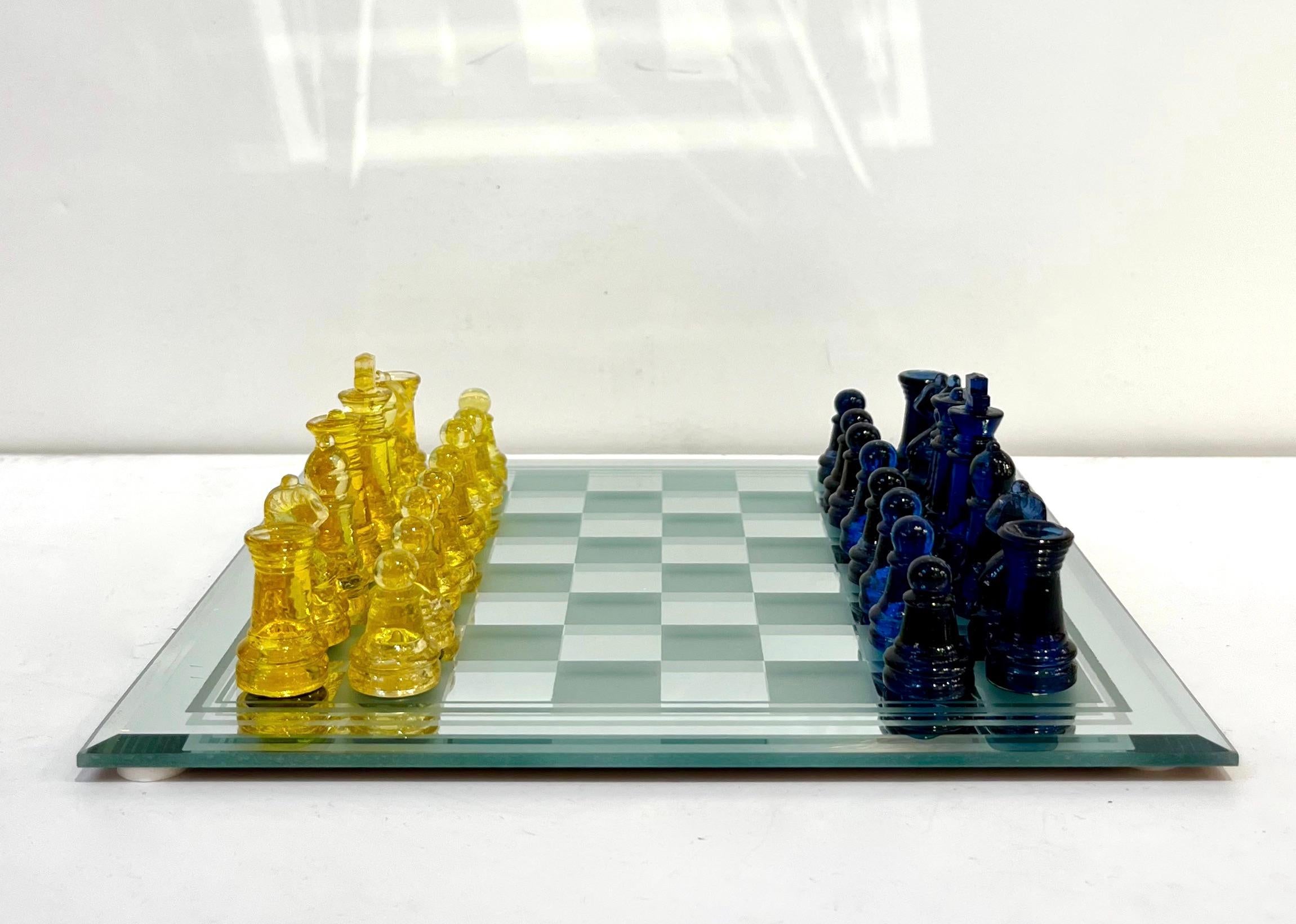 Contemporary Minimalist Blue & Yellow Murano Glass Chess Set on Mirrored Board 1