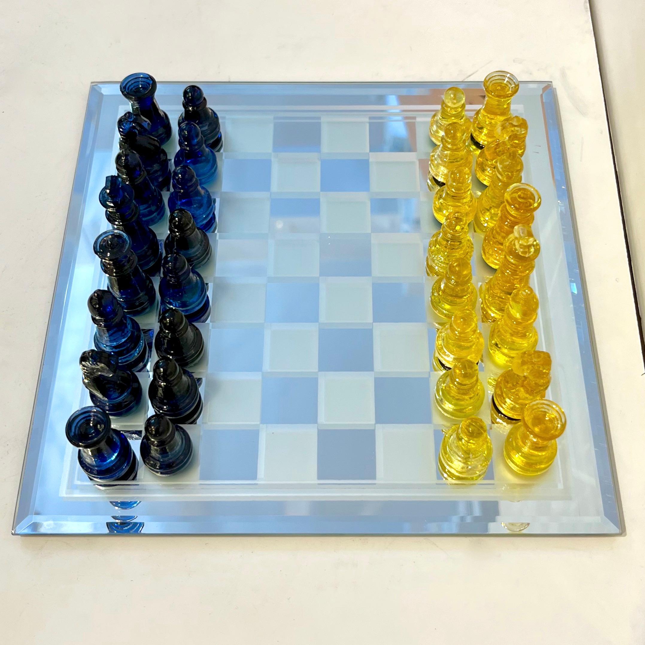 Contemporary Minimalist Blue & Yellow Murano Glass Chess Set on Mirrored Board 6