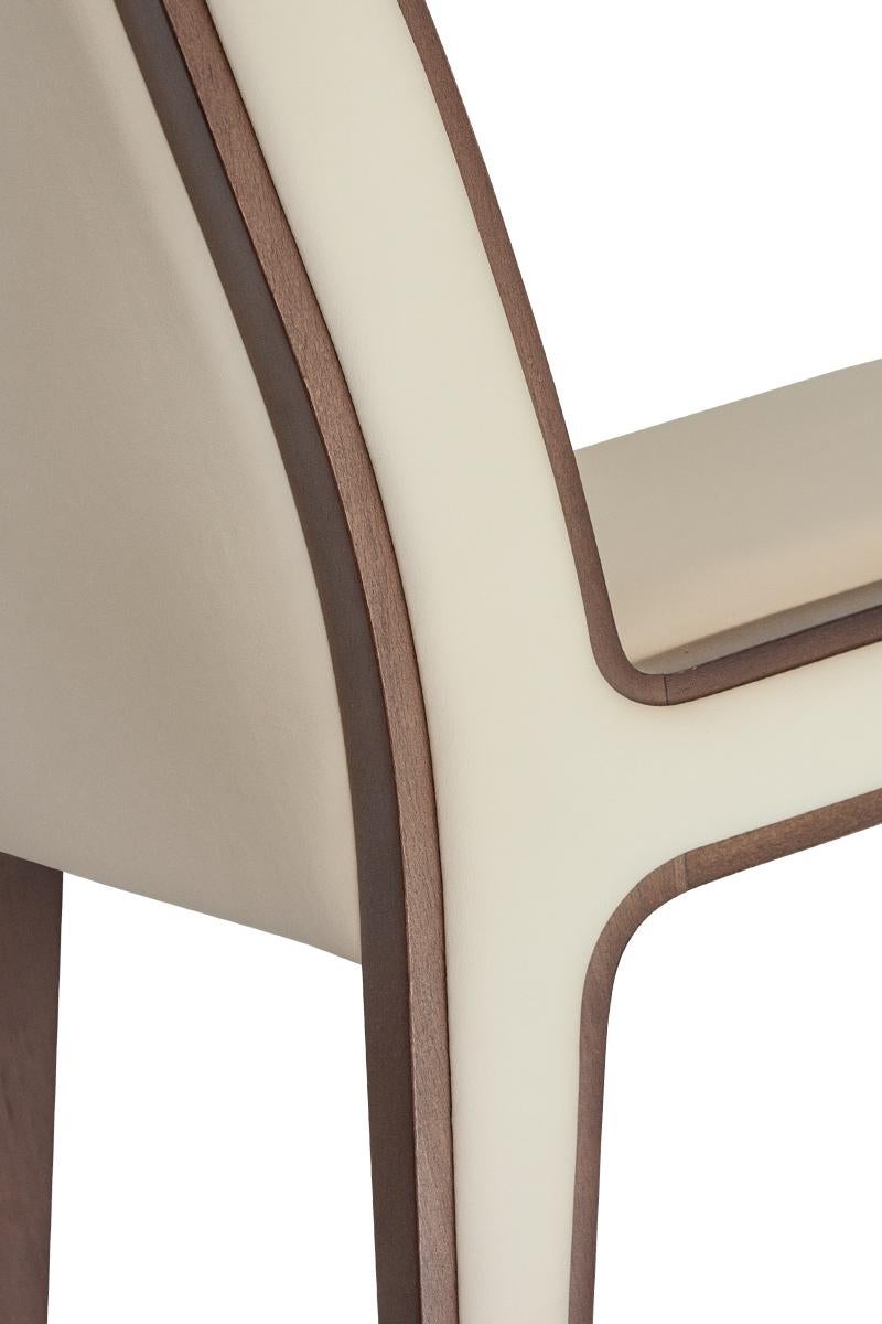 Moderno Sedie da pranzo contemporanee minimaliste, beige/noce in vendita