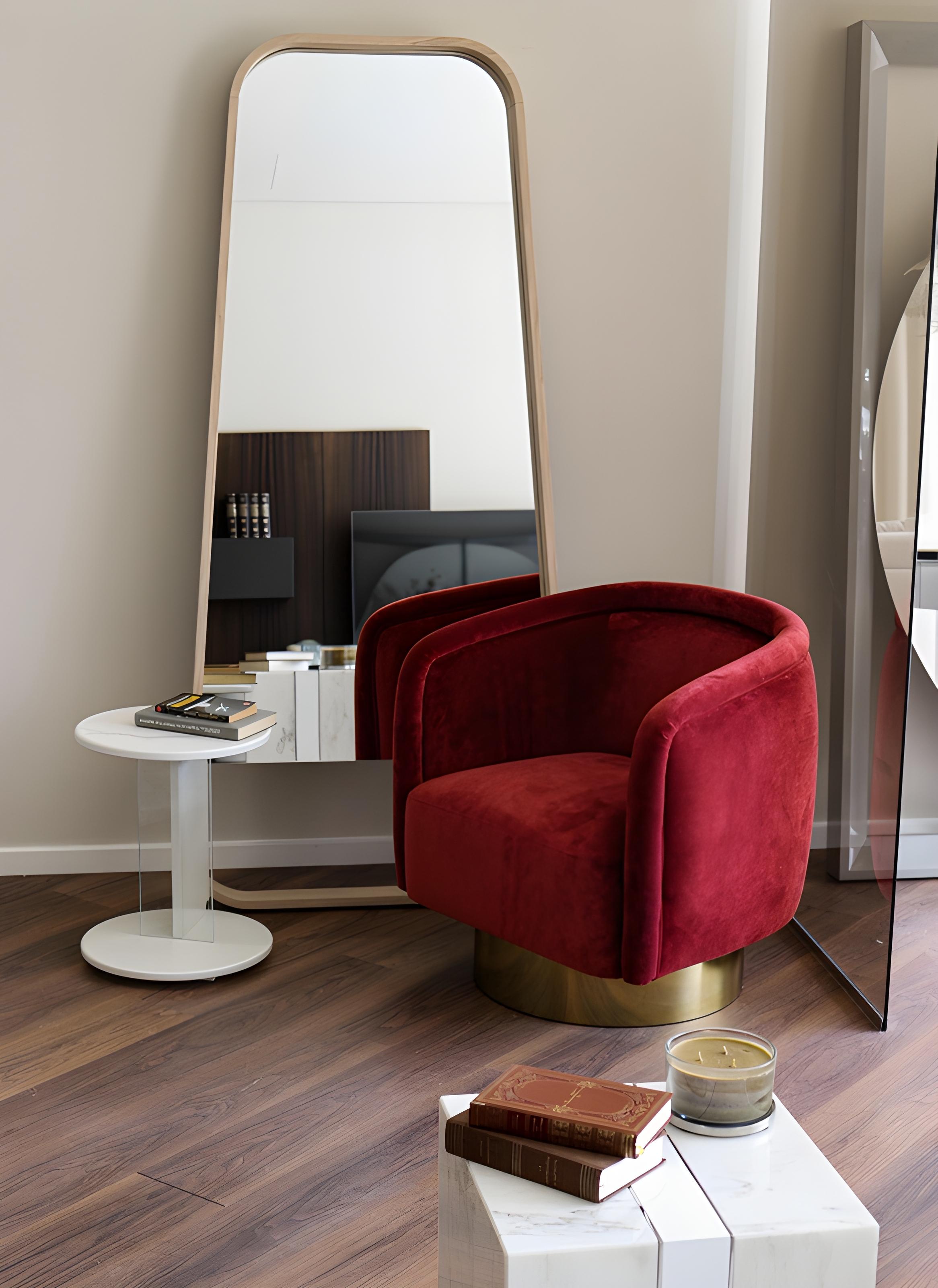 Portugais Miroir de sol minimaliste contemporain avec cadre en bois élancé en vente