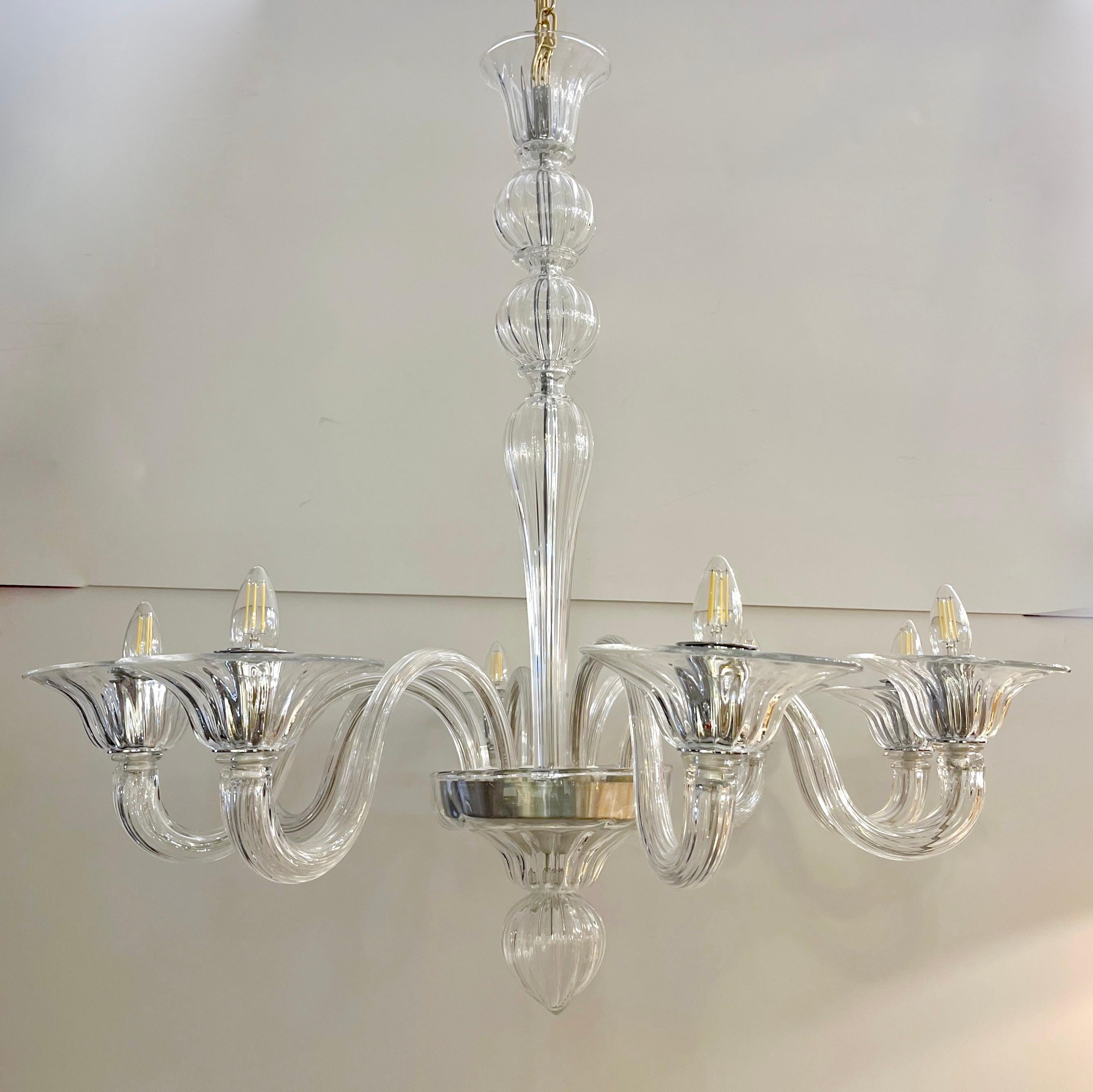 Contemporary Minimalist Italian 8-Arm Crystal Murano Glass Modern Chandelier For Sale 5