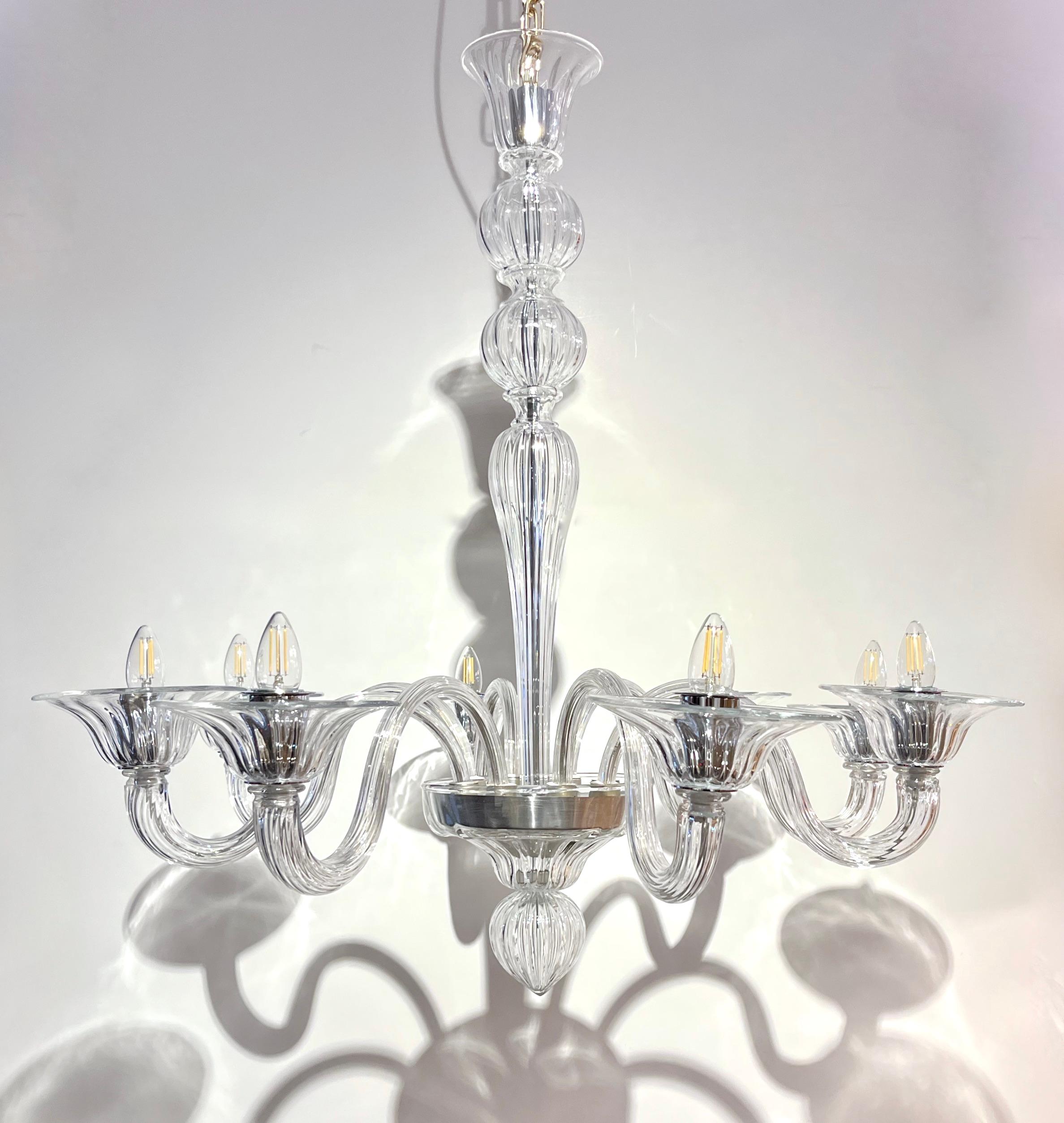 Contemporary Minimalist Italian 8-Arm Crystal Murano Glass Modern Chandelier For Sale 2